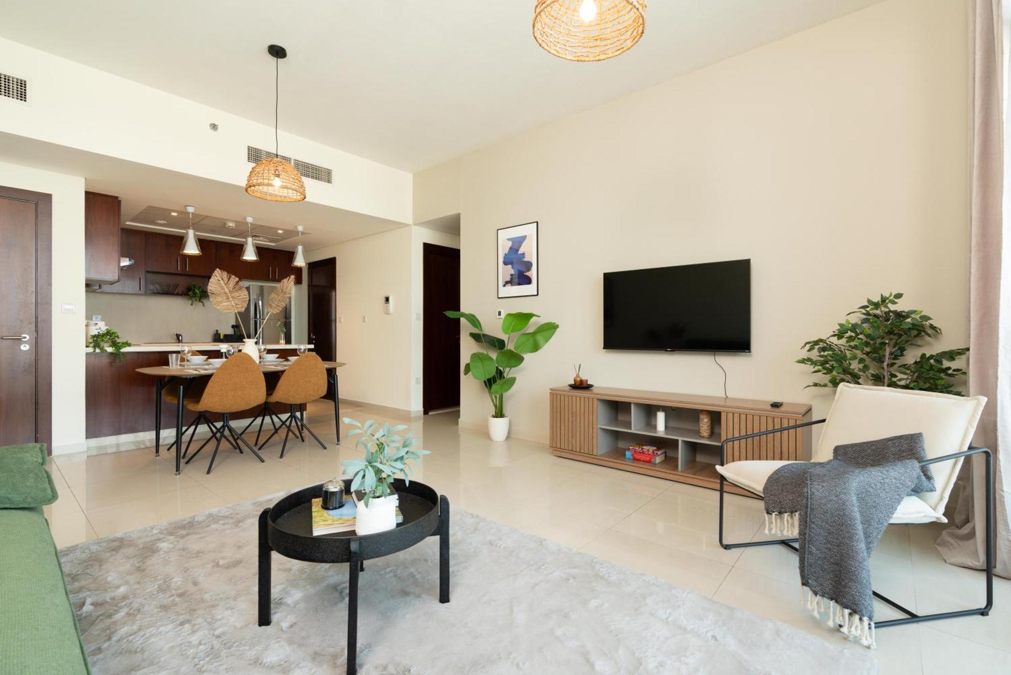 Oasis In - Expat Preferred Community - The Greens - The Views - Perfect For Business And Pleasure - Close To Metro - Park, Lakes And Jogging 1 Min Walk Away - Yoga Classes By The - 4 People - Big Balcony - 3 Min Drive To Sheikh Zayed Apartamento Dubai