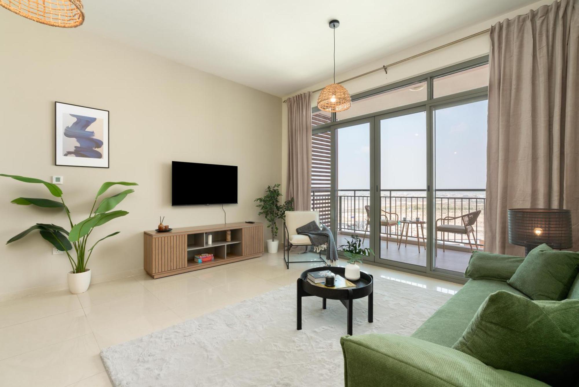 Oasis In - Expat Preferred Community - The Greens - The Views - Perfect For Business And Pleasure - Close To Metro - Park, Lakes And Jogging 1 Min Walk Away - Yoga Classes By The - 4 People - Big Balcony - 3 Min Drive To Sheikh Zayed Apartamento Dubai