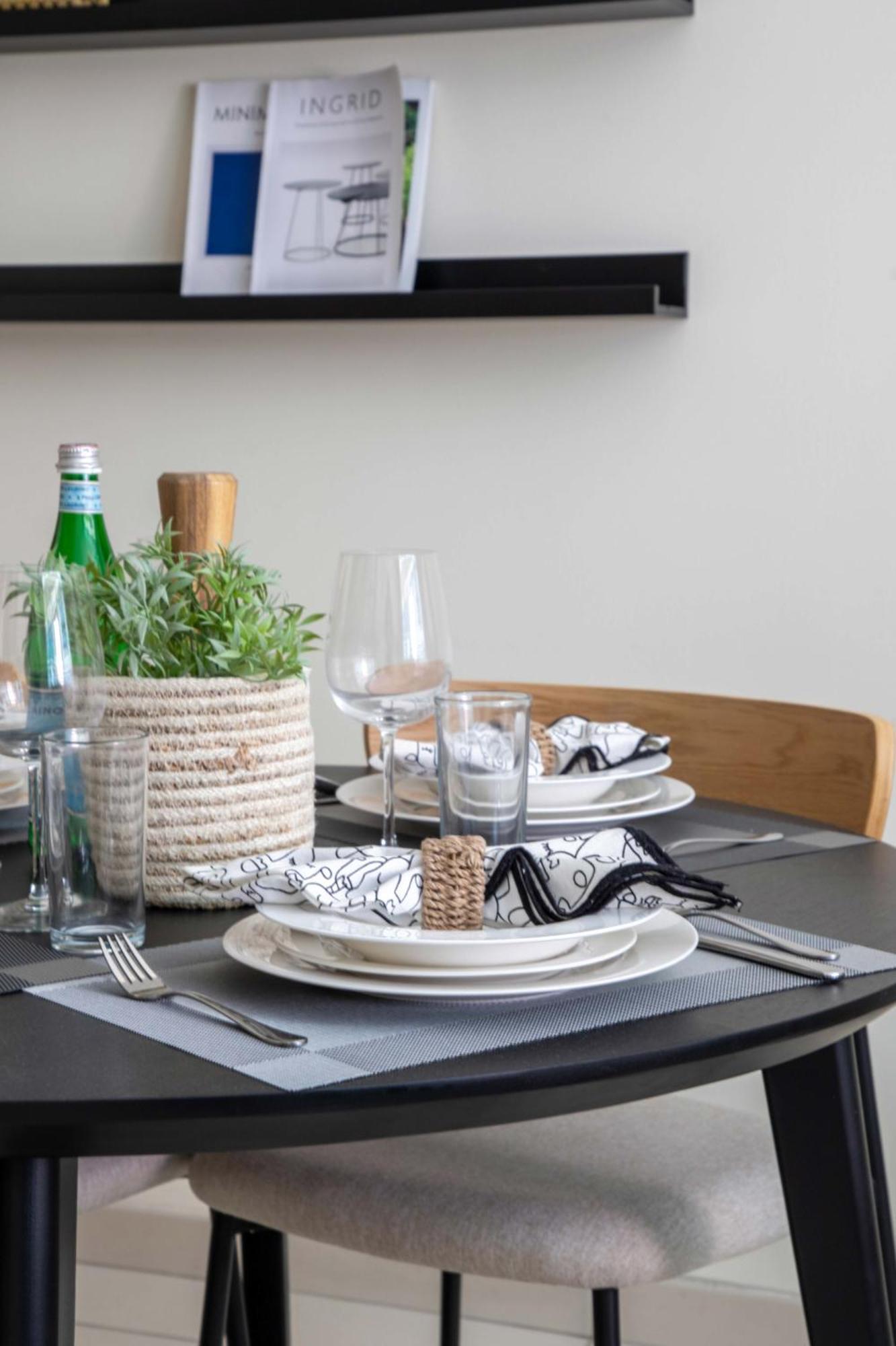 Frank Porter - Bay Square 9 Appartement Dubaï