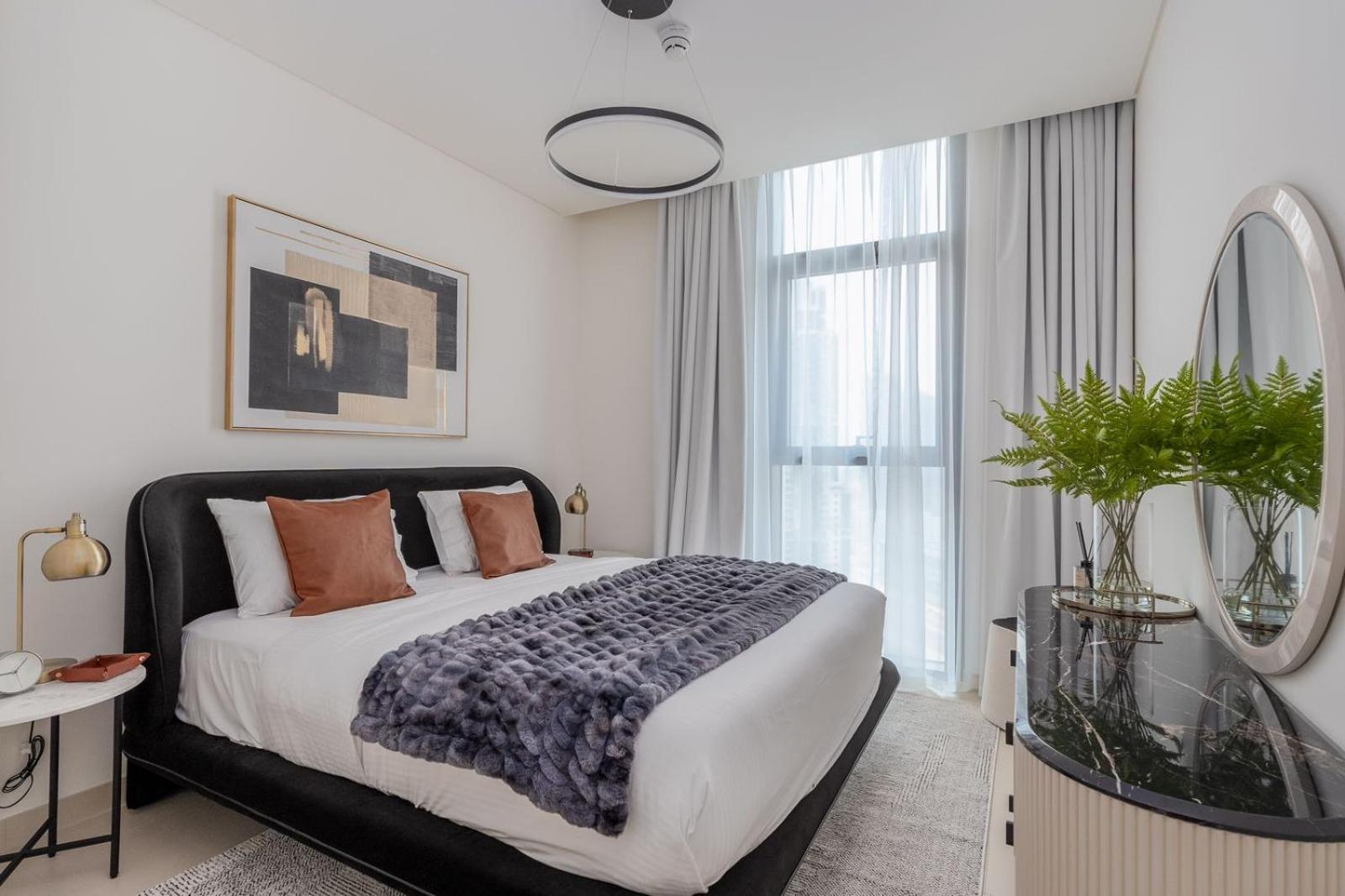 Apartamento Luxury Escapes - Stylish 2br With Balcony In Burj Crown Downtown Dubái