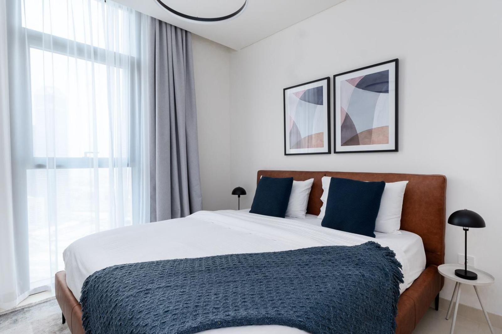Luxury Escapes - Stylish 2br With Balcony In Burj Crown Downtown Apartamento