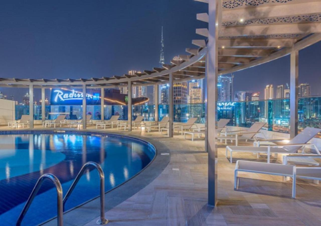 Elegant 2br View With Rooftop Pool The Bay * Dubái