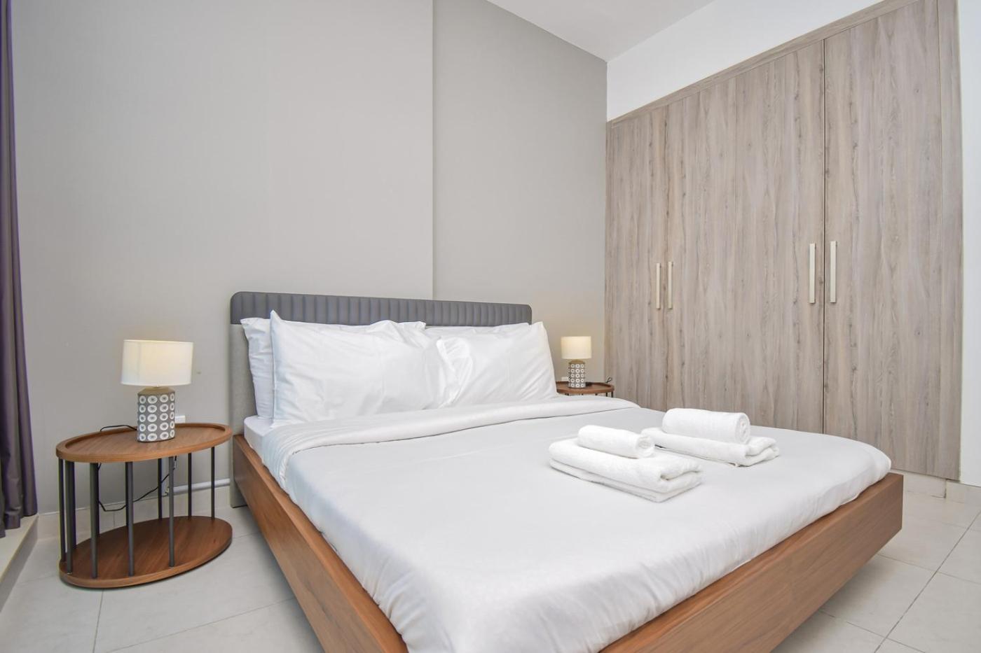 Apartamento Elegant 2br View With Rooftop Pool The Bay Dubái