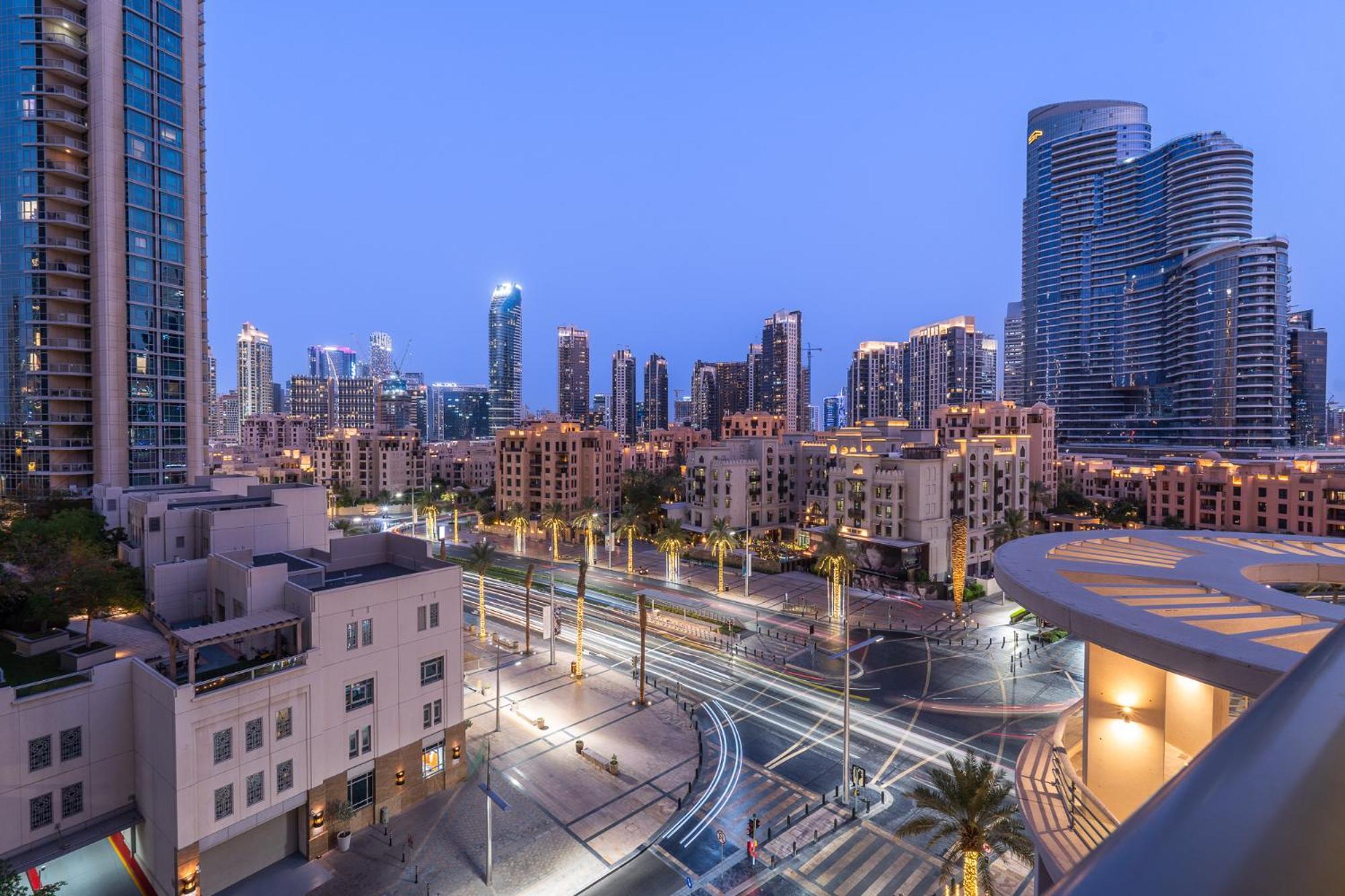 Boulevard 2 Br- Burj Khalifa-dubai Mall- Pool-gym Appartement
