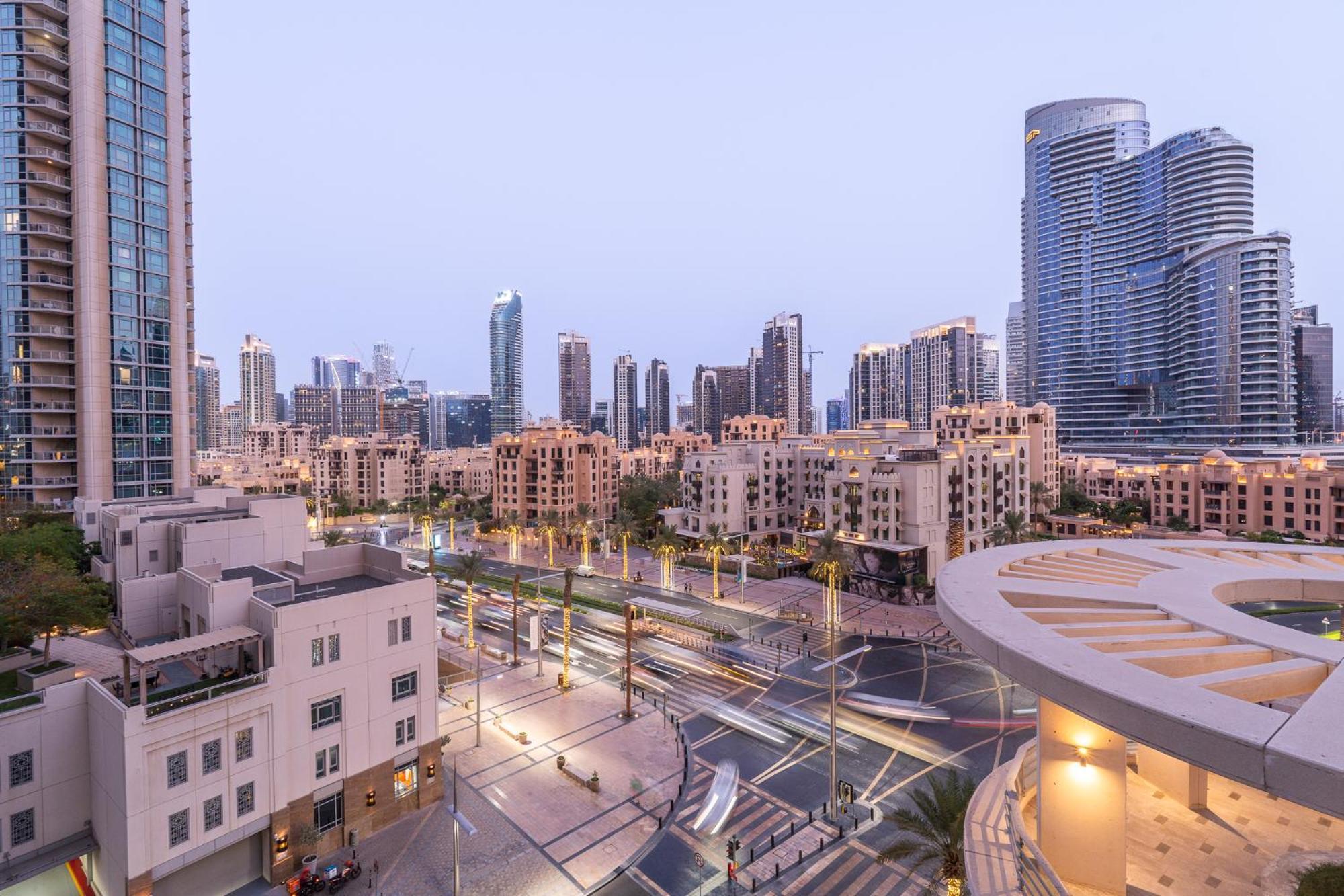 Appartement Boulevard 2 Br- Burj Khalifa-dubai Mall- Pool-gym *