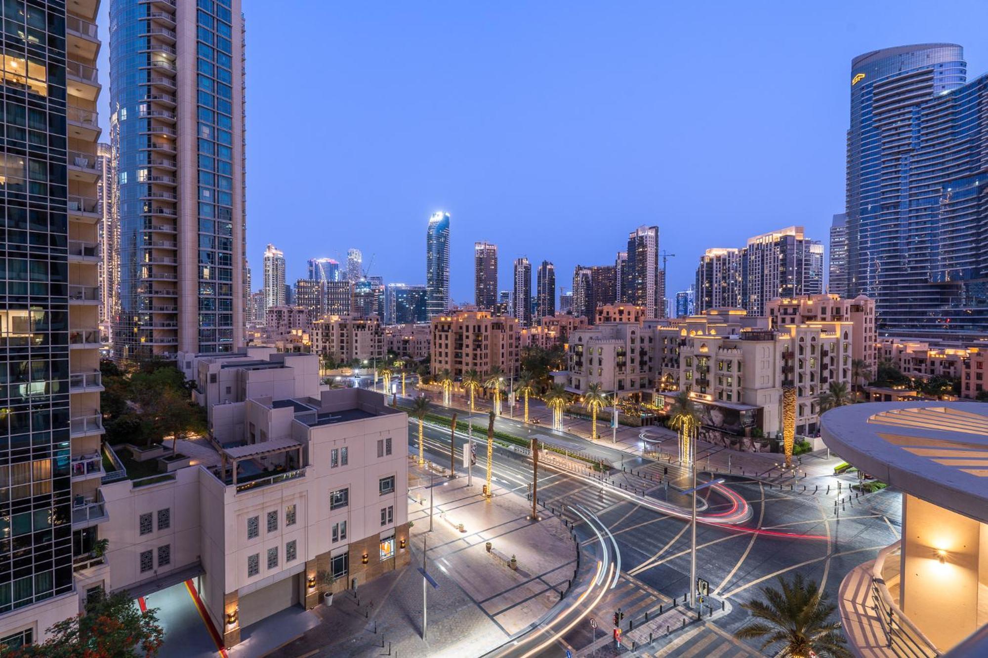 Appartement Boulevard 2 Br- Burj Khalifa-dubai Mall- Pool-gym *