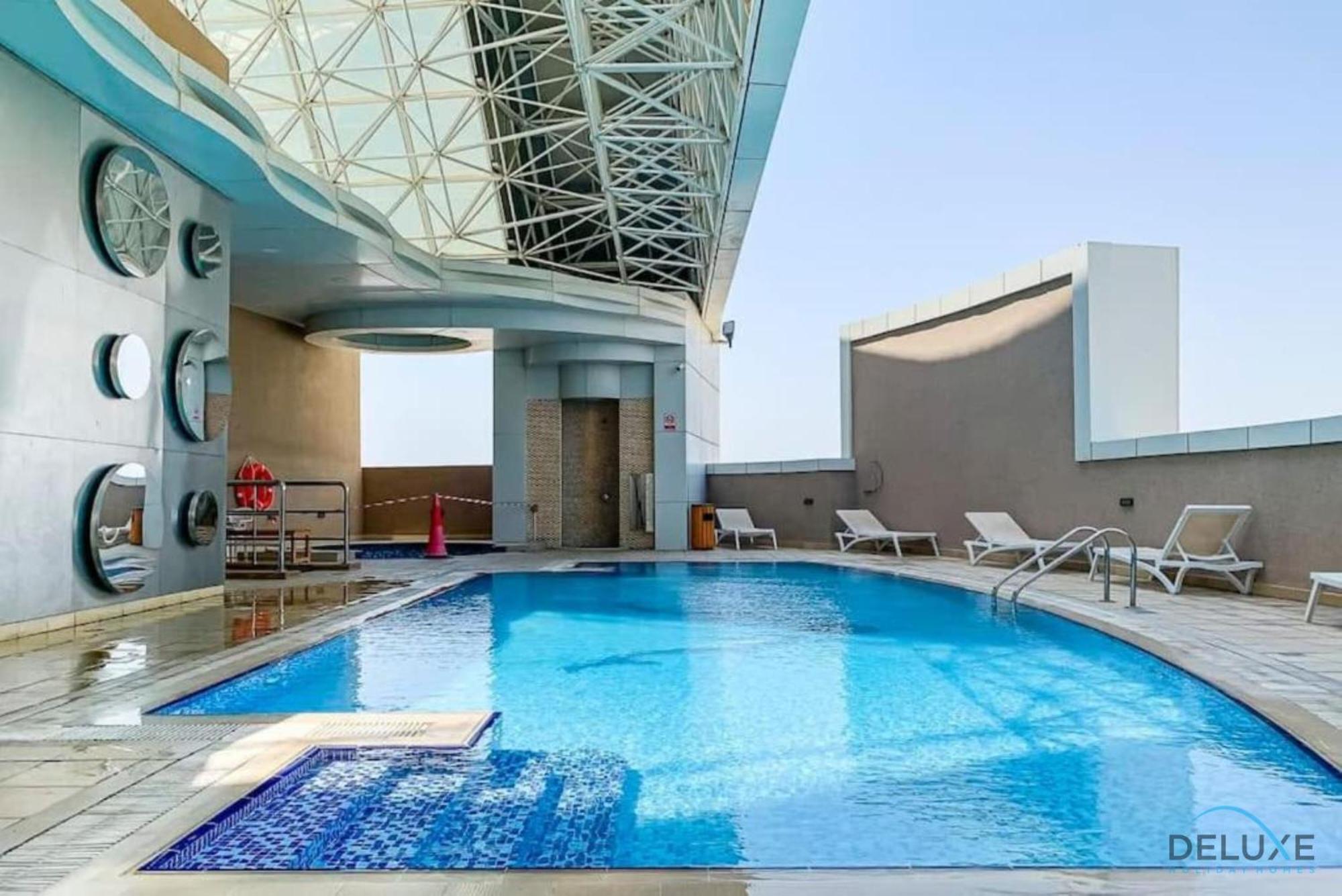 Delightful At Al Madar Siraj Tower 1 Al Barsha South By Deluxe Homes Appartement Dubaï