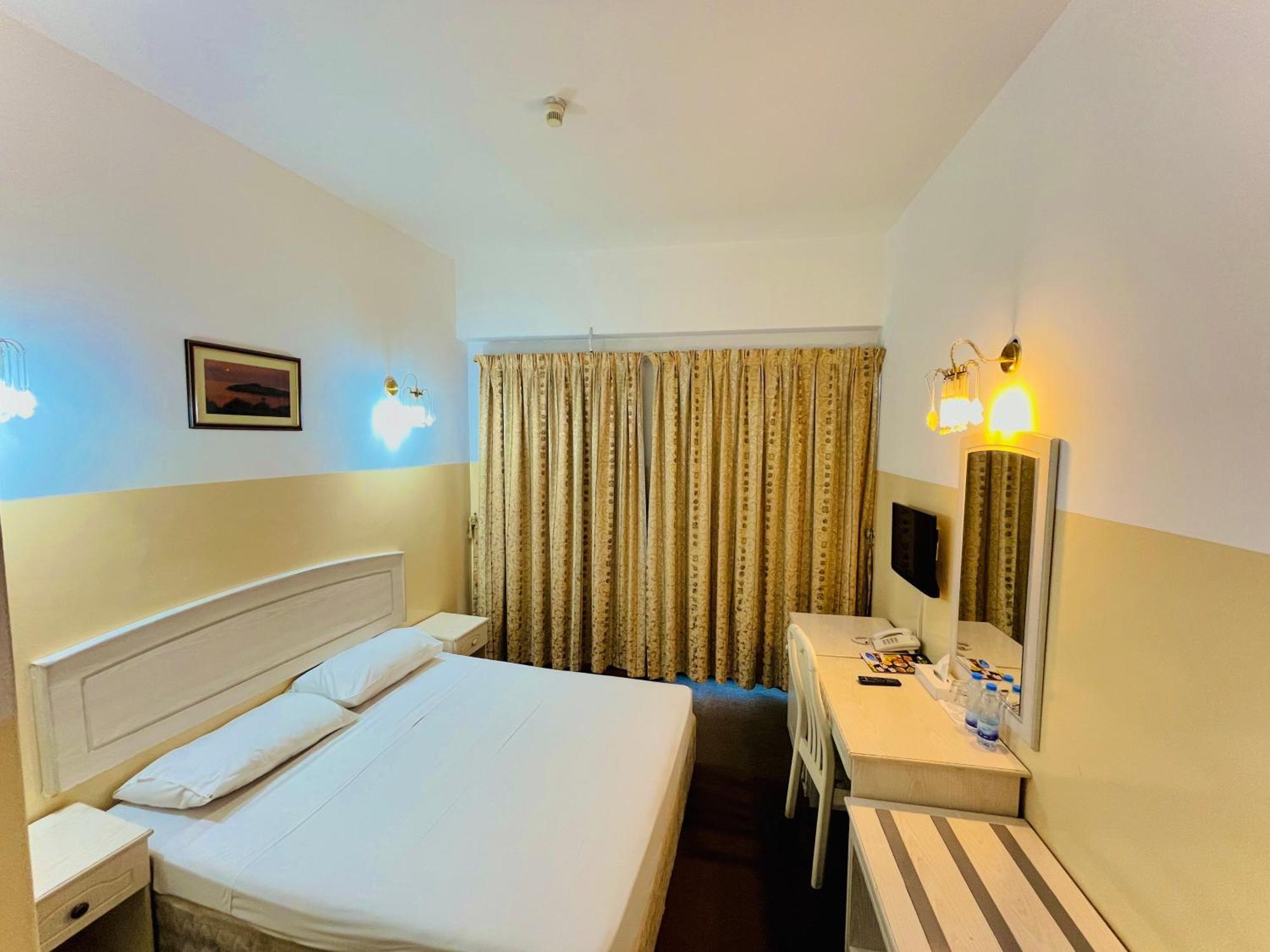 Queens Dubai