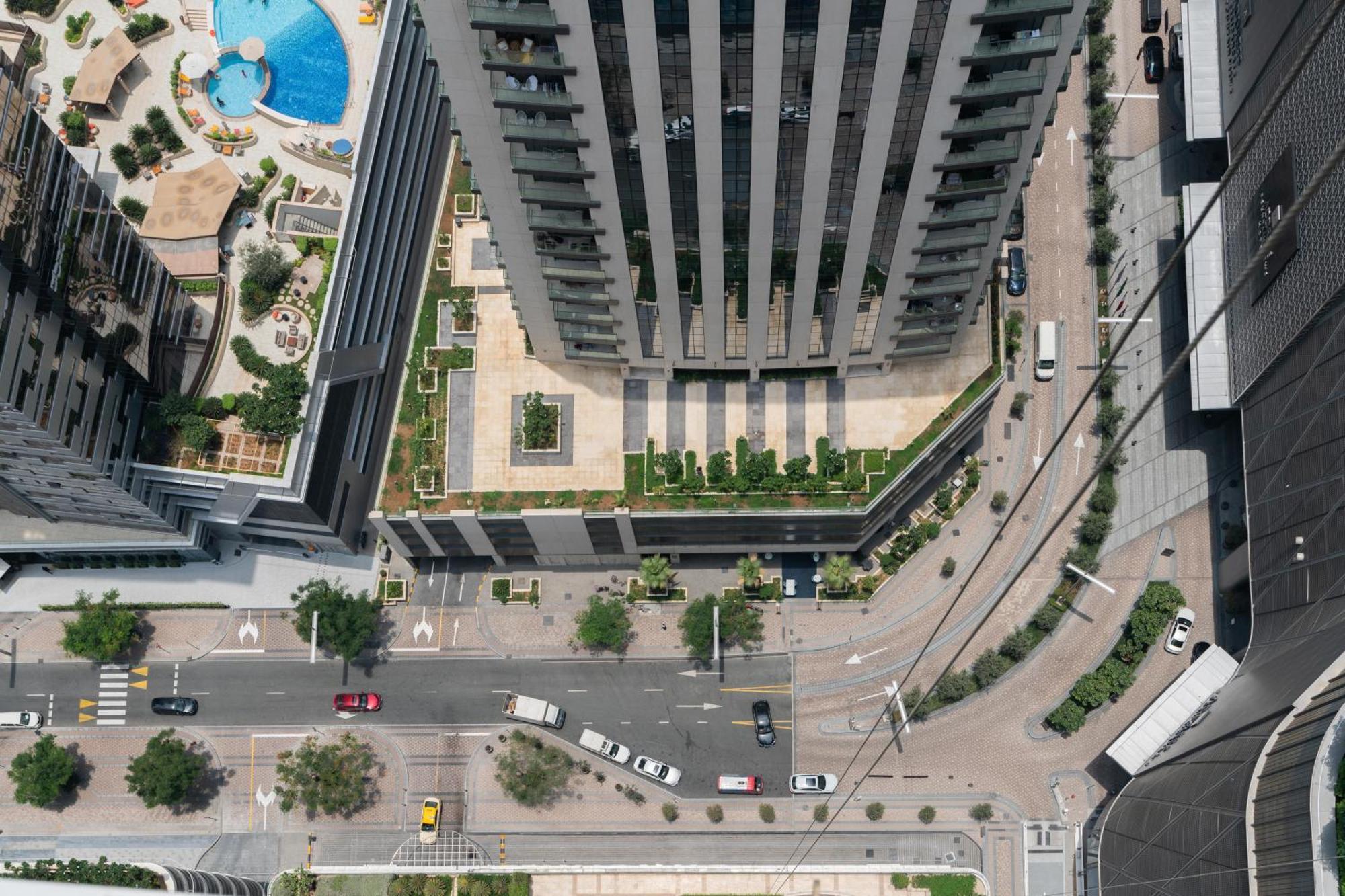 Vacay Lettings - Damac Maison Signature Tower