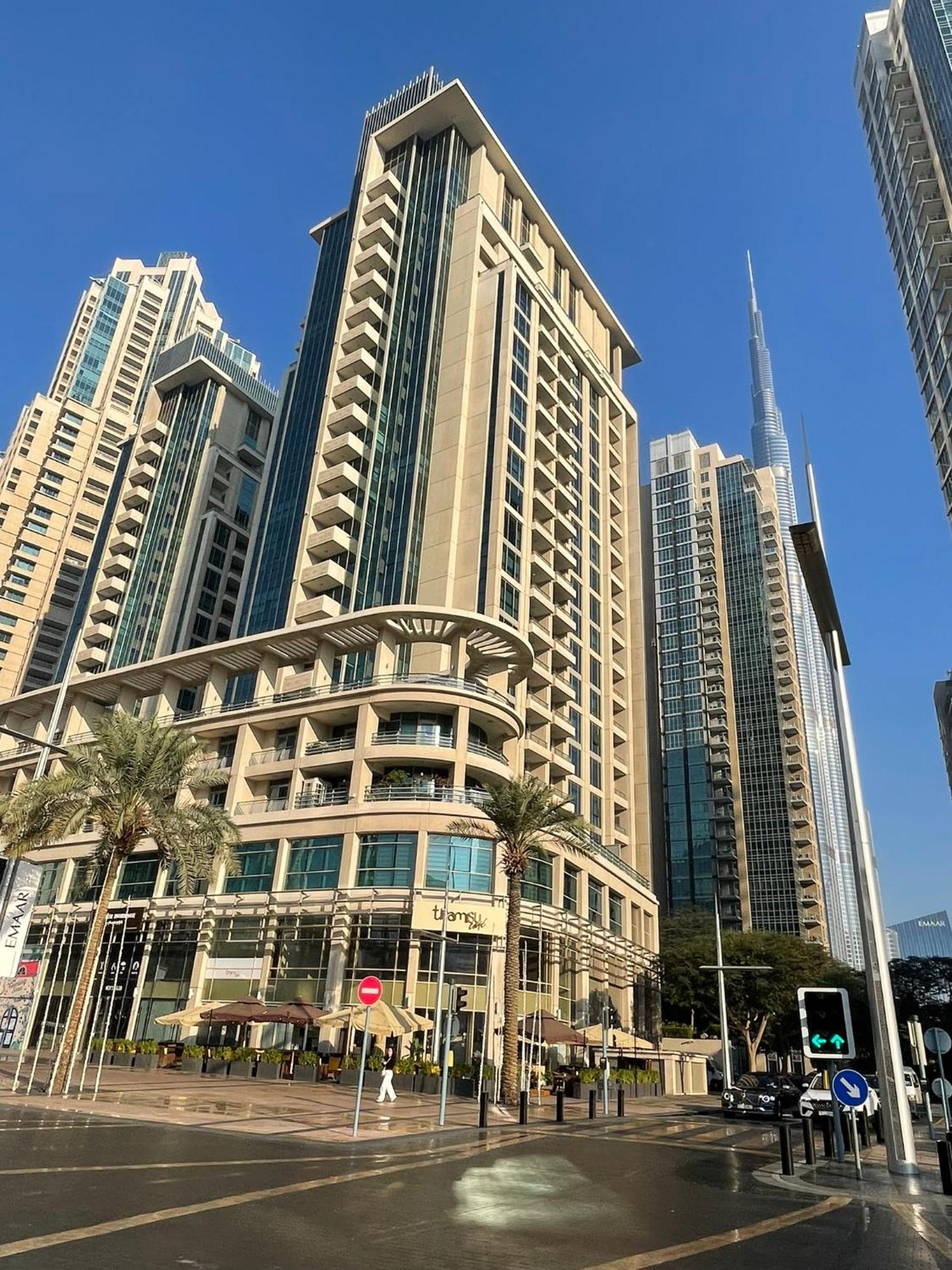 Boulevard 2 Br- Burj Khalifa-dubai Mall- Pool-gym Appartement