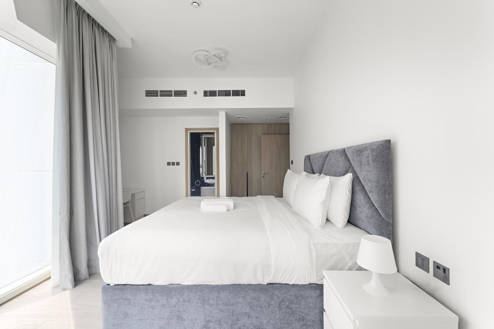 Appartement Brand New Luxurious 3br - Pool, Gym & Uptown Views
