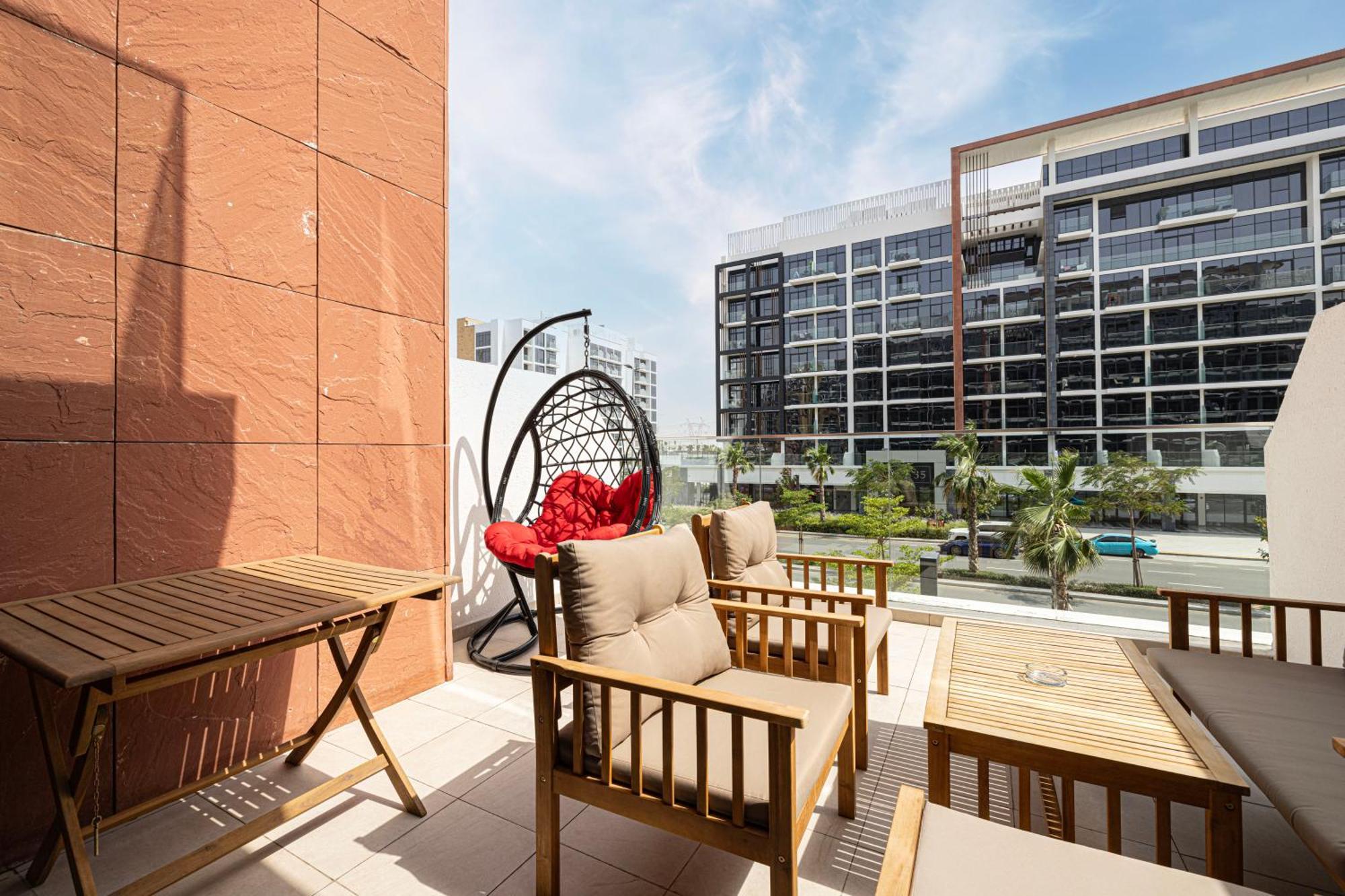 Chic With Larger Terrace *