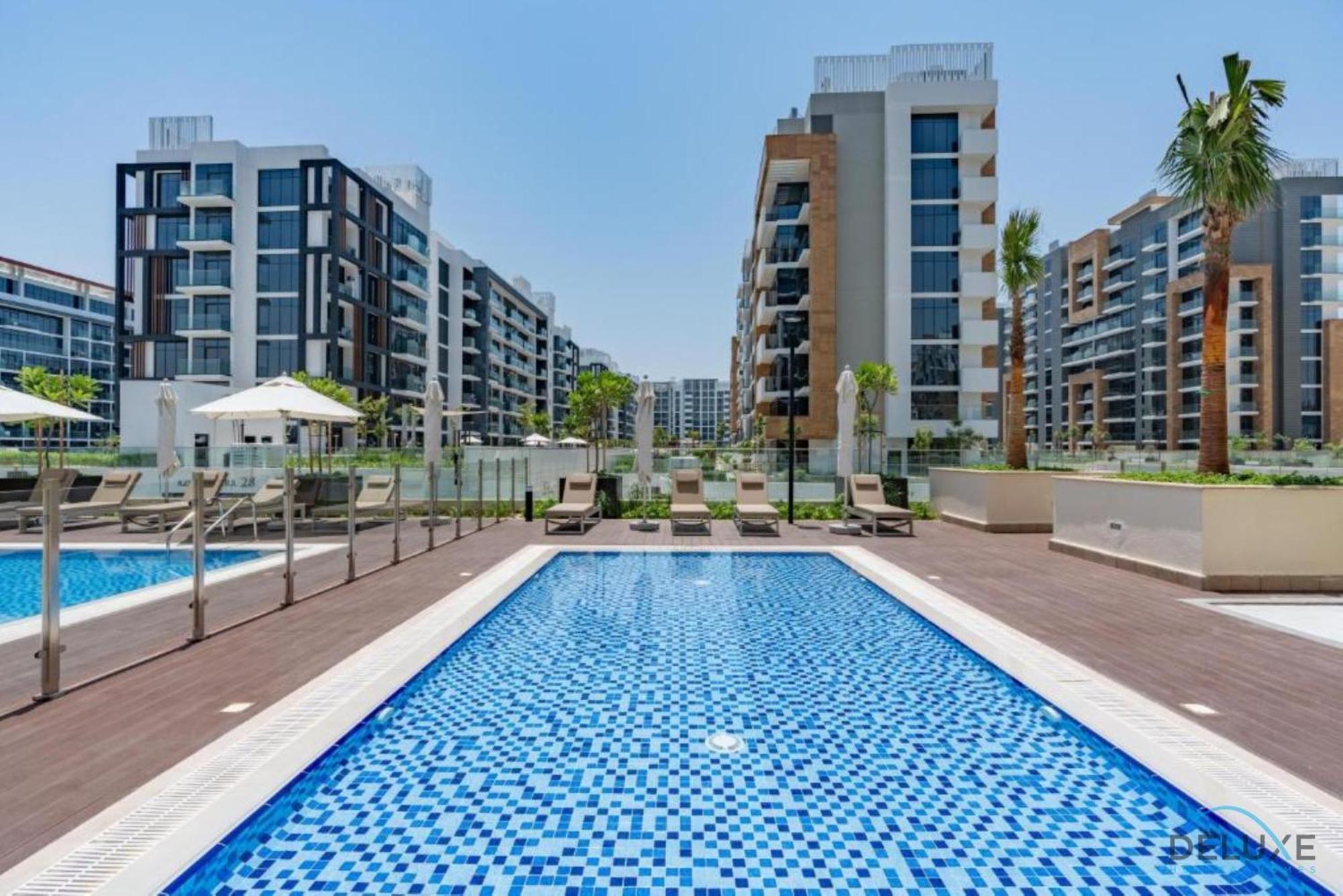 Apartment Comfortable In Azizi Riviera 24, Al Merkadh By Deluxe Homes