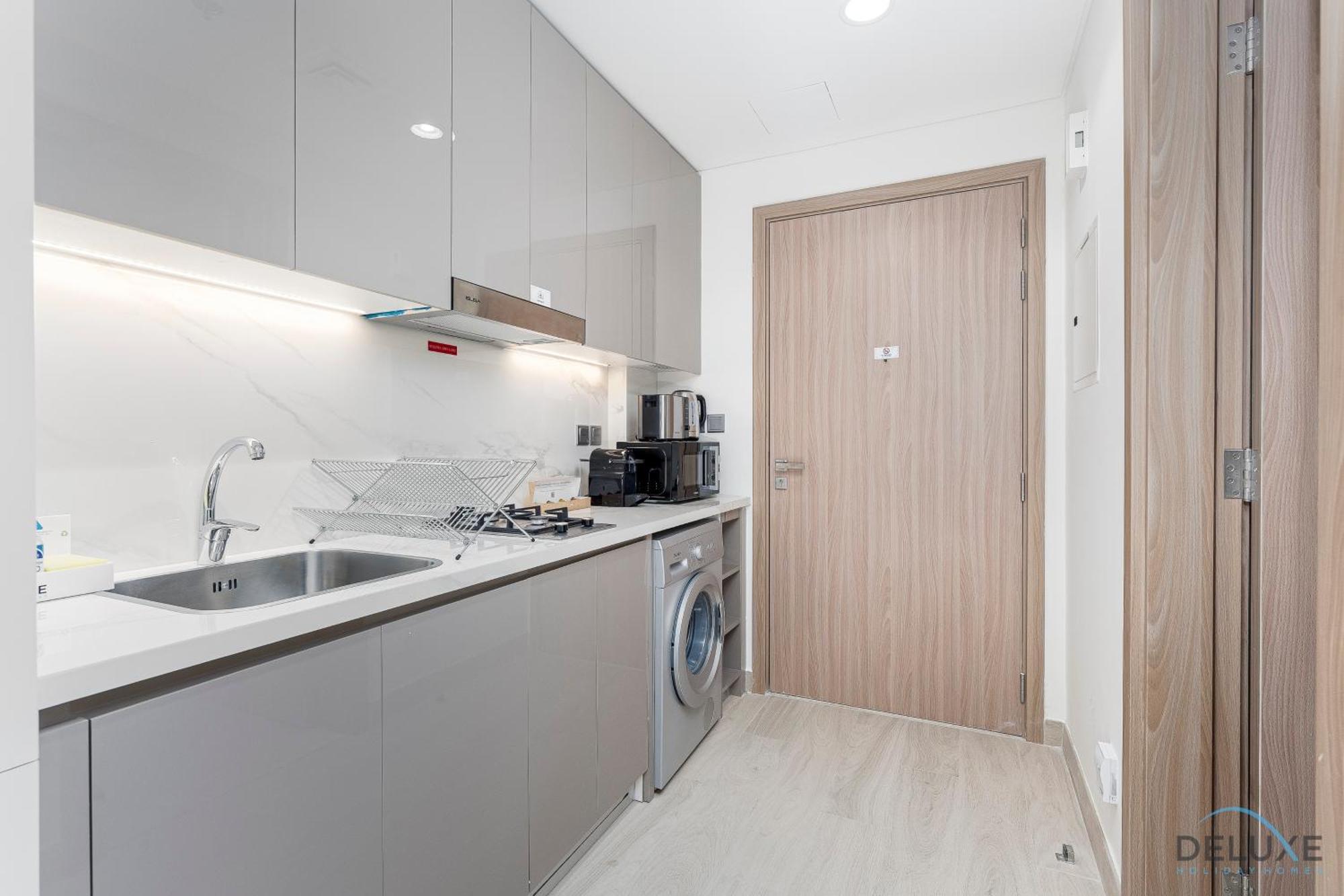 Comfortable In Azizi Riviera 24, Al Merkadh By Deluxe Homes * Dubai