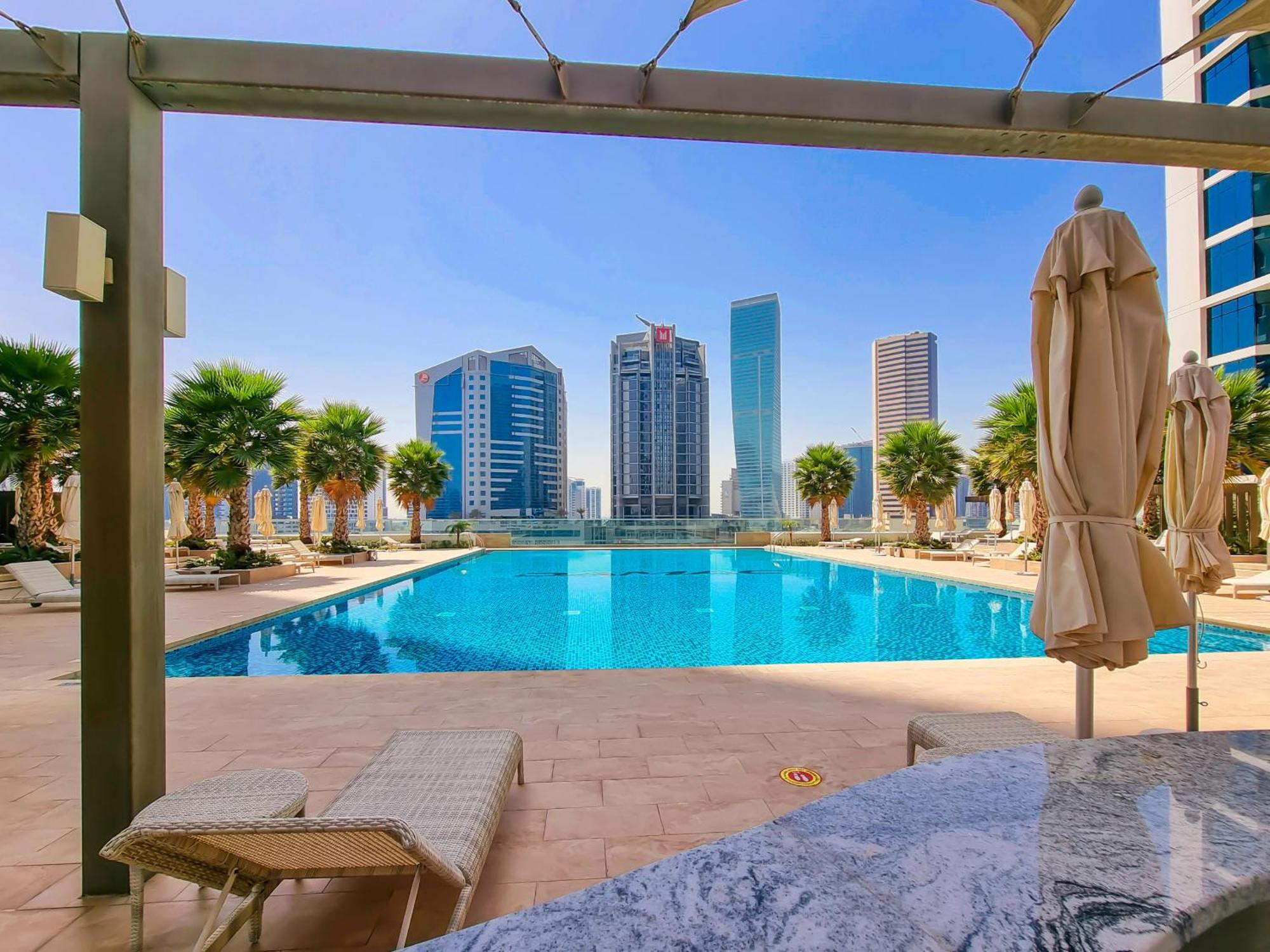 Apart-hotel Downtown Ultra Luxury - - 5 Star Facilities- 15 Min Walk To Fountain 5*