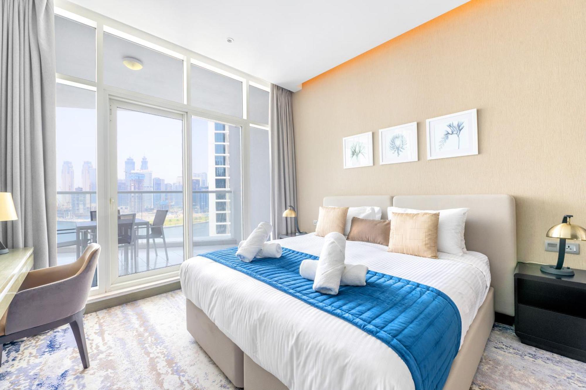Apart-hotel Downtown Ultra Luxury - - 5 Star Facilities- 15 Min Walk To Fountain 5*