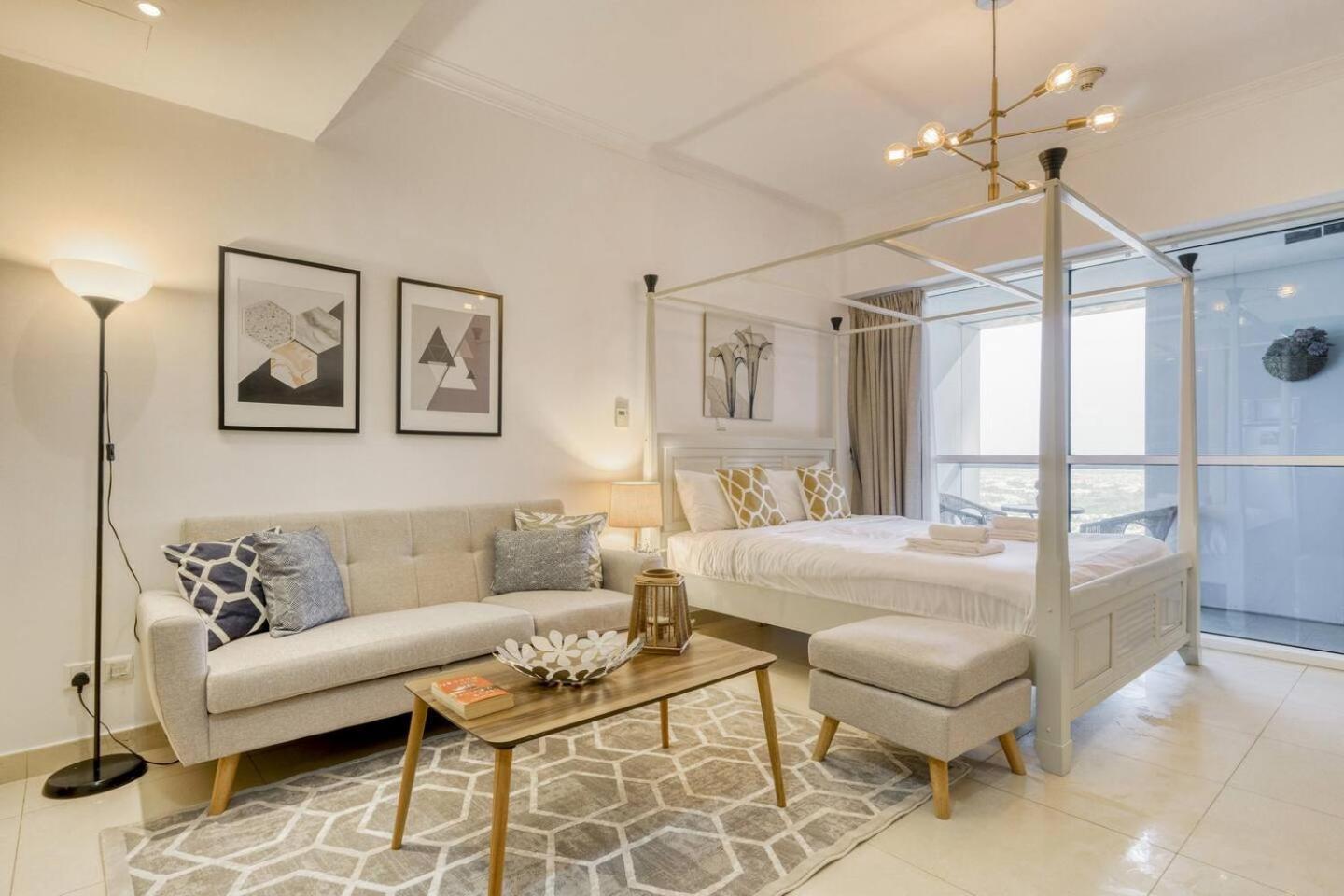 Guestready Homes - Cream & Grey Appartement