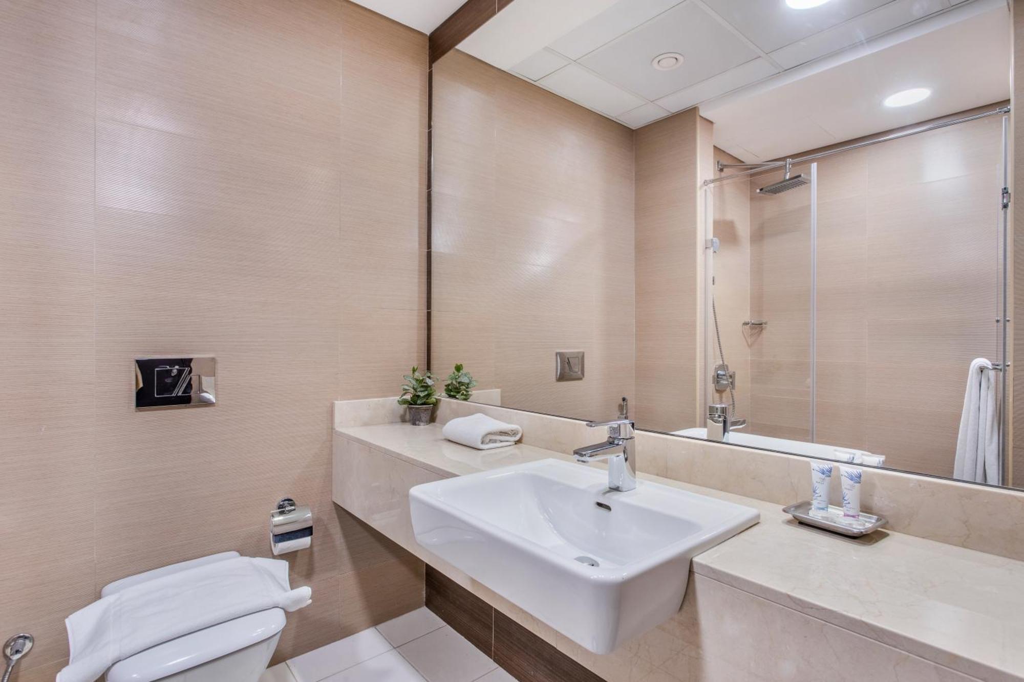 Icon Casa Living - Sparkle Tower 1 Dubái