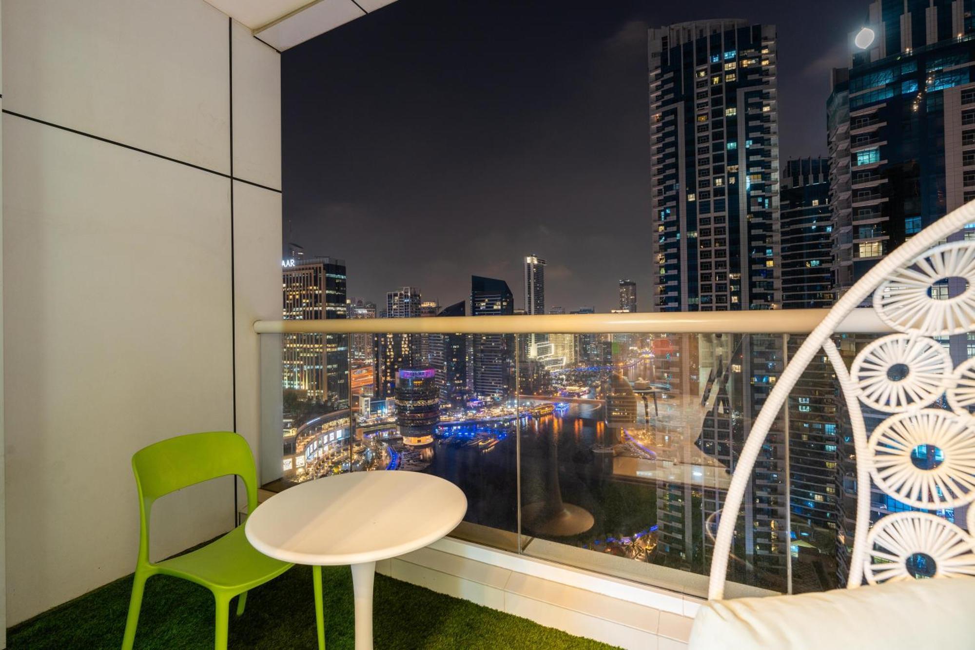 Continental Tower 2bhk - Vigor Dubái