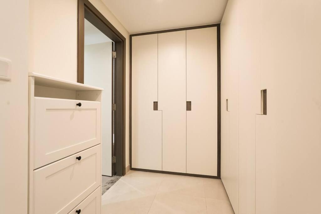 Md Luxurious 2 Bedroom 1 Wasl Frame View Dubái