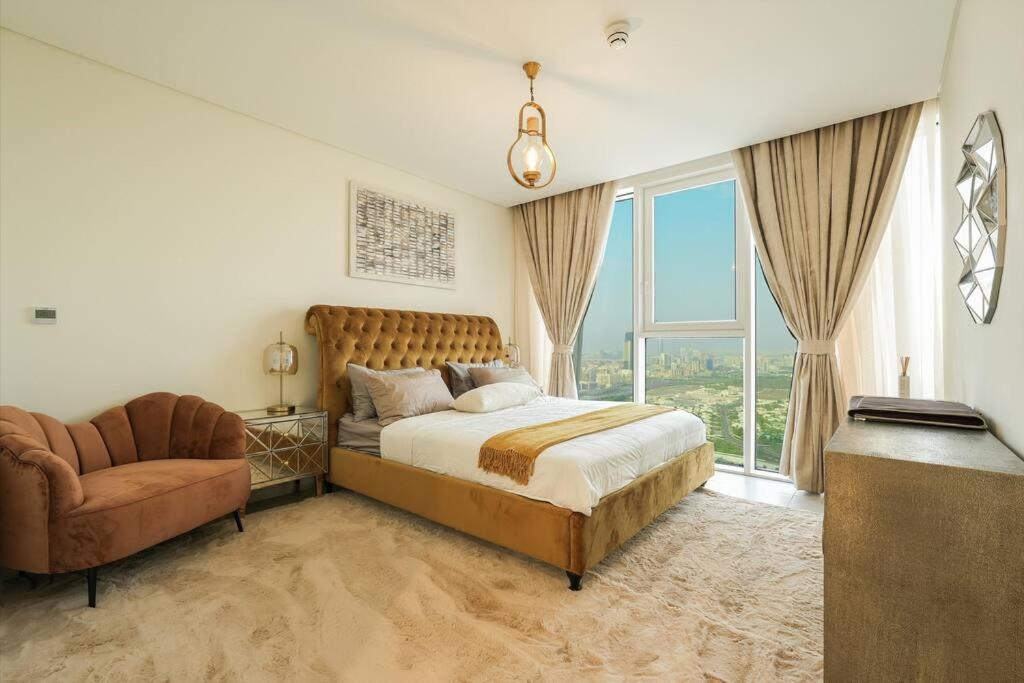 Apartamento Md Luxurious 2 Bedroom 1 Wasl Frame View Dubái
