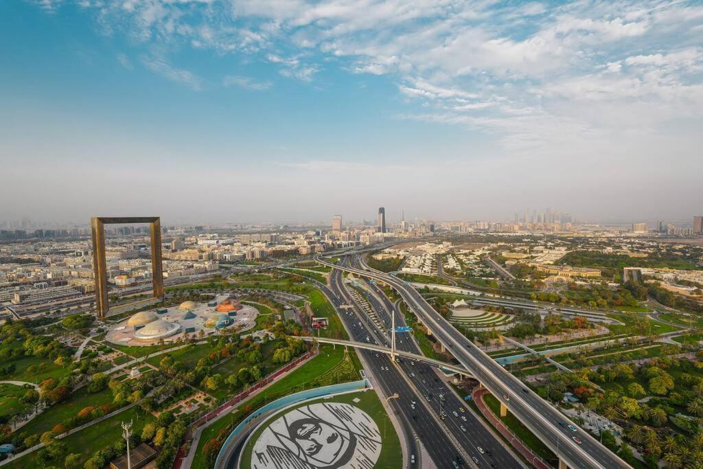 Md Luxurious 2 Bedroom 1 Wasl Frame View * Dubái
