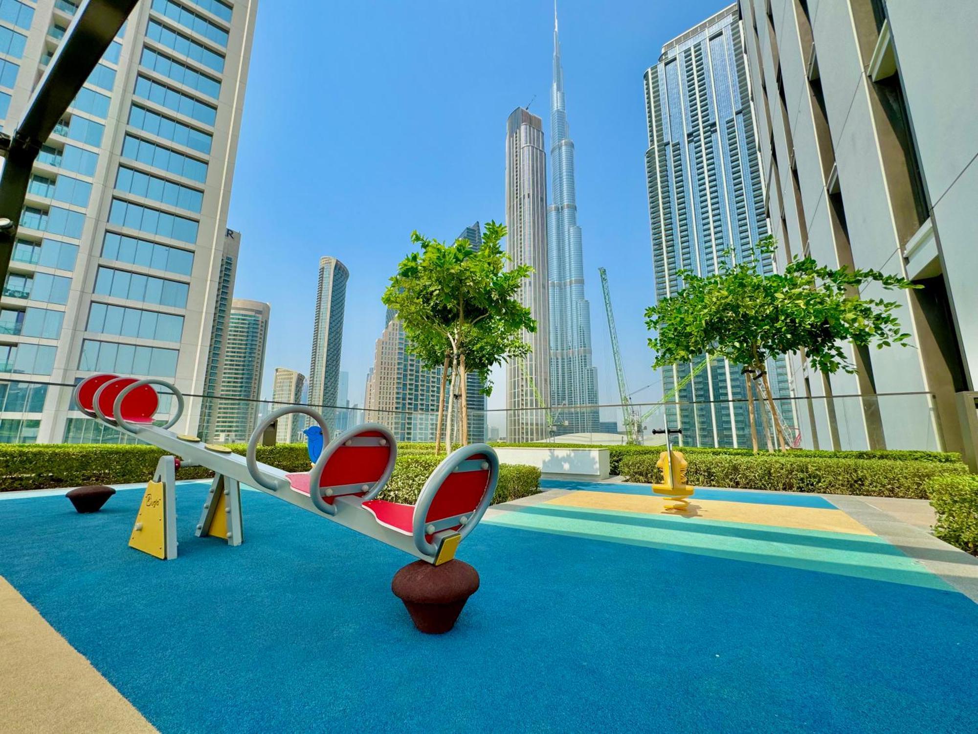 Modern 2br Near Mall & Burj Khalif Dubaï