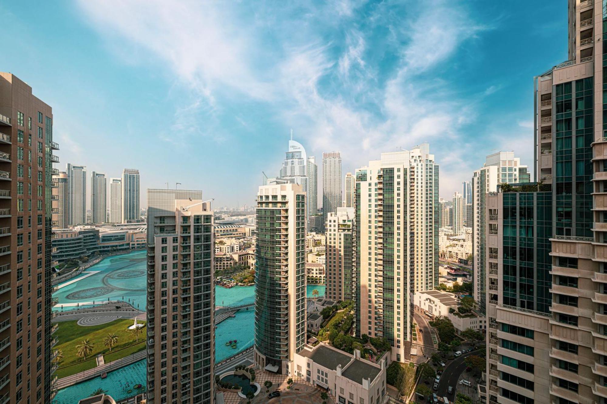 Appartement Luxury 2-br Overlooking Burj & Fountain Views *