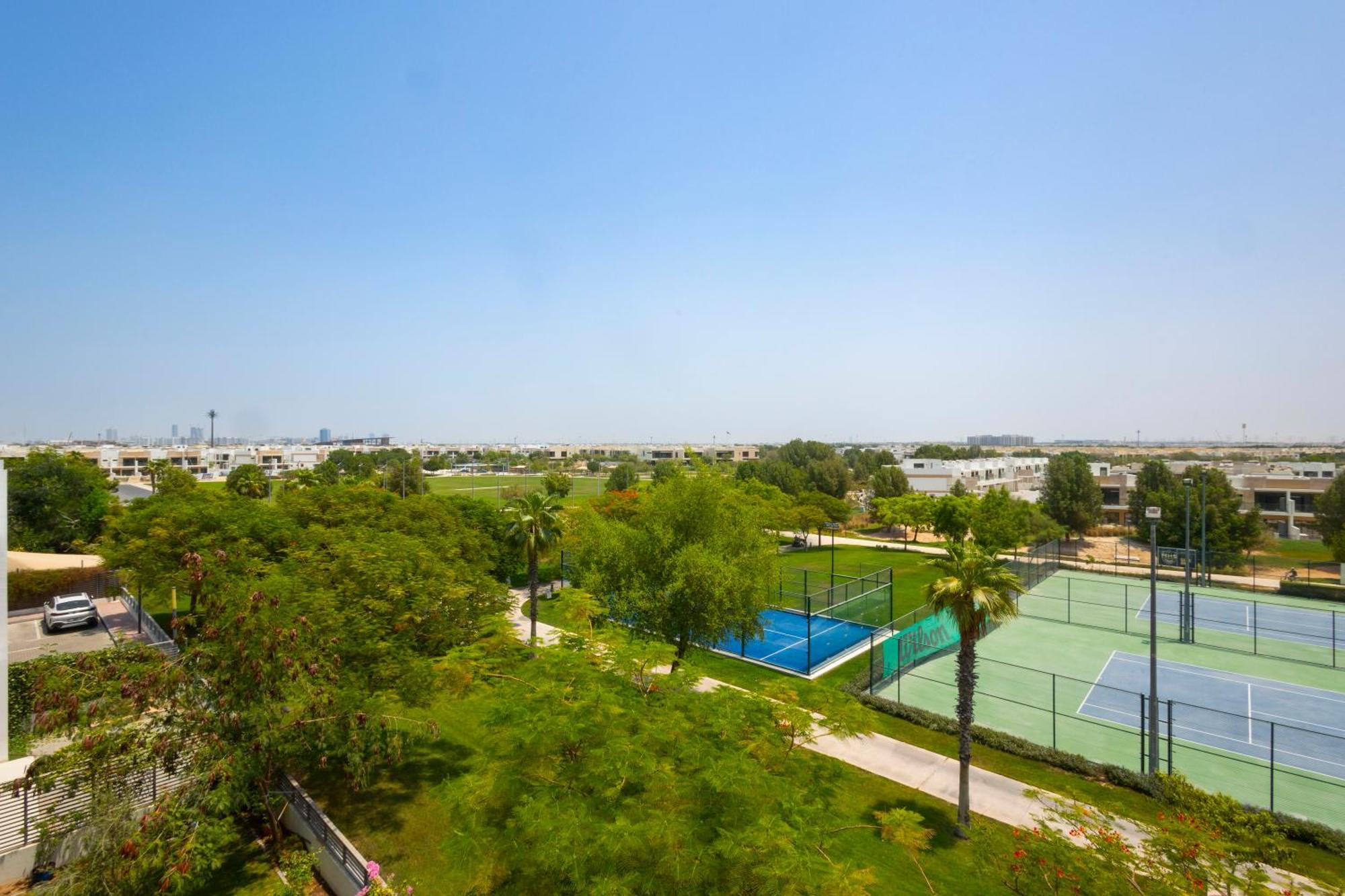 Serenity Living - Stunning 1br, Damac Hills *