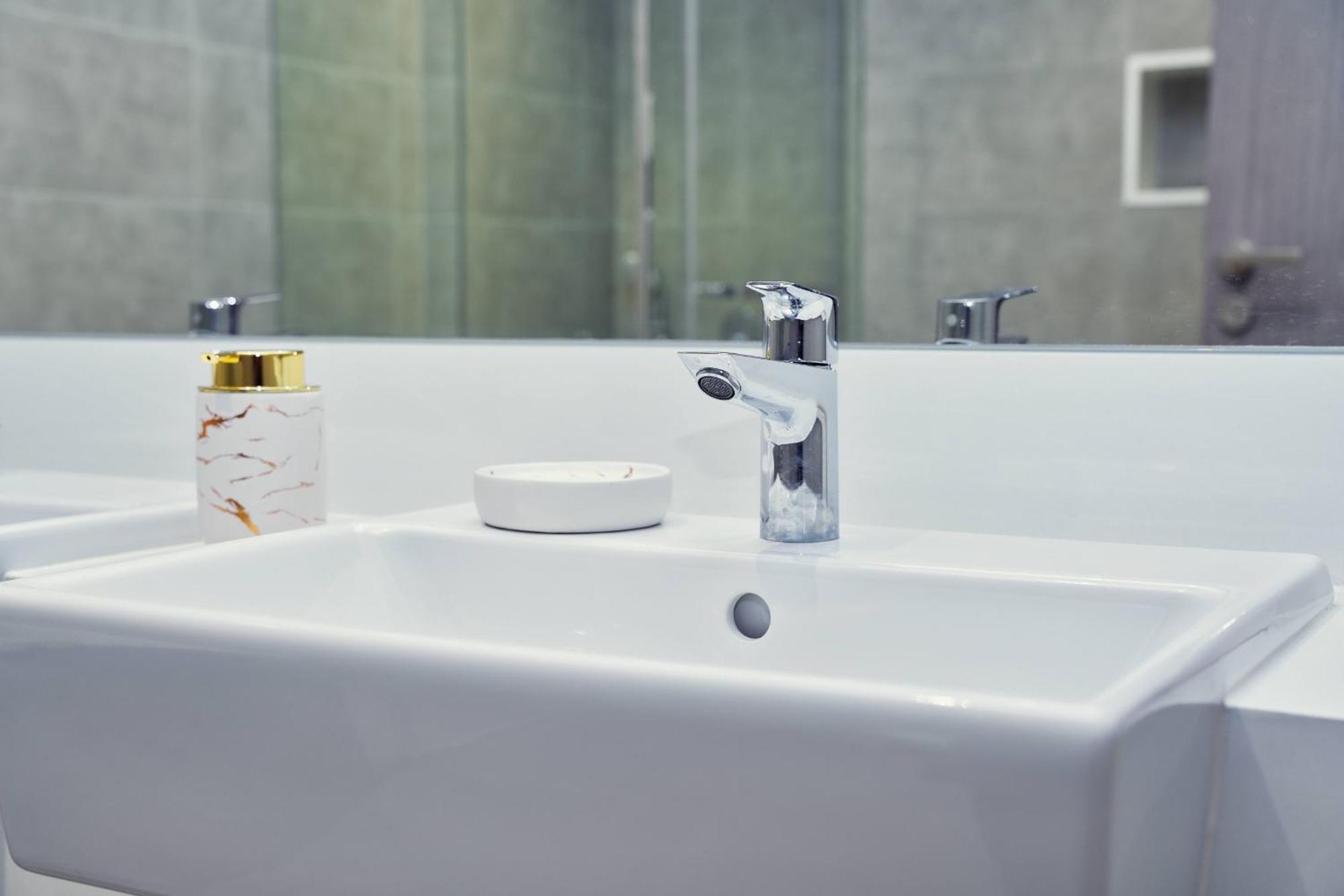 Apartamento Royal Maison's Premium 2br Lagoon Views In District One *