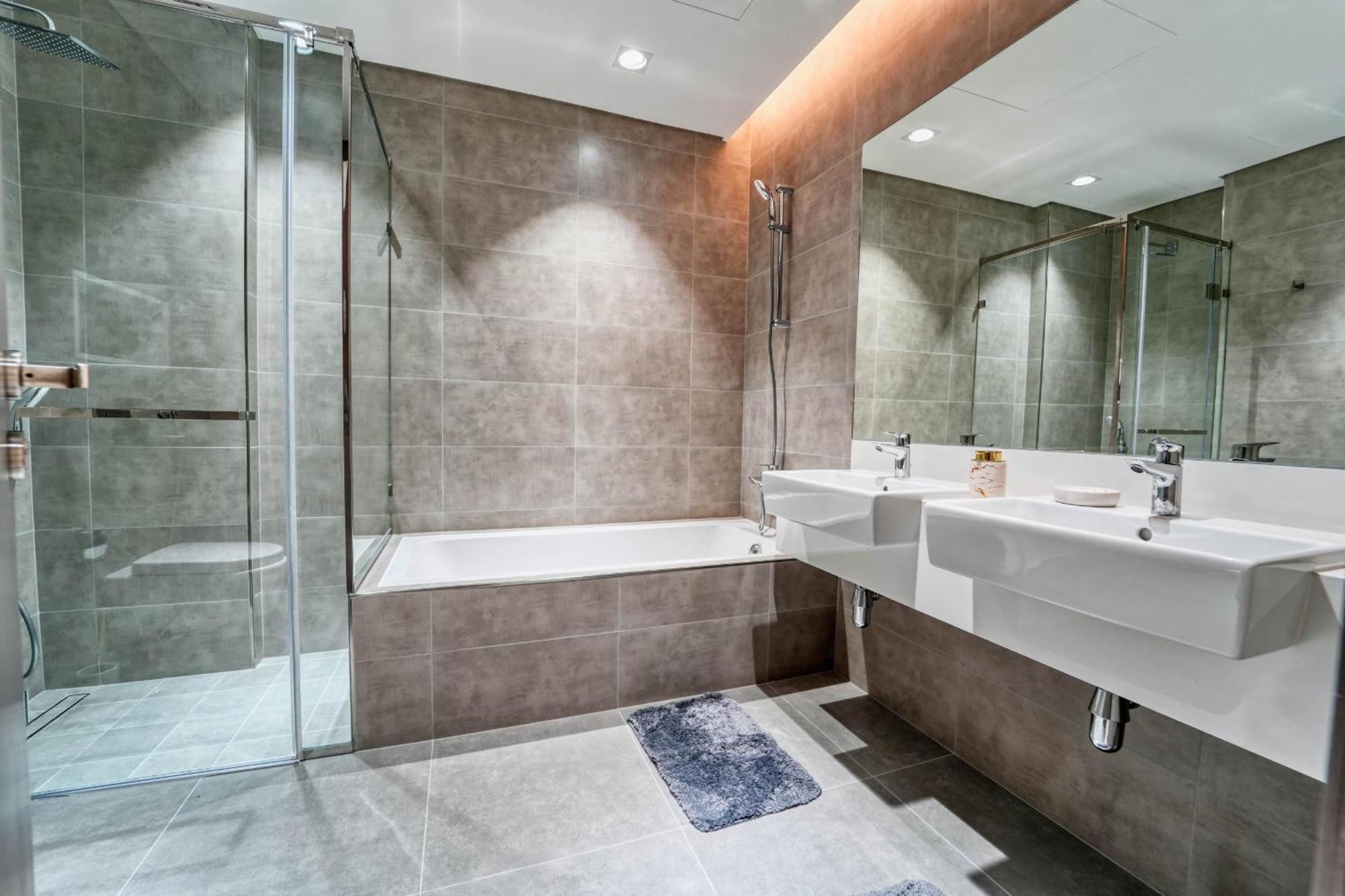 Royal Maison's Premium 2br Lagoon Views In District One Apartamento *