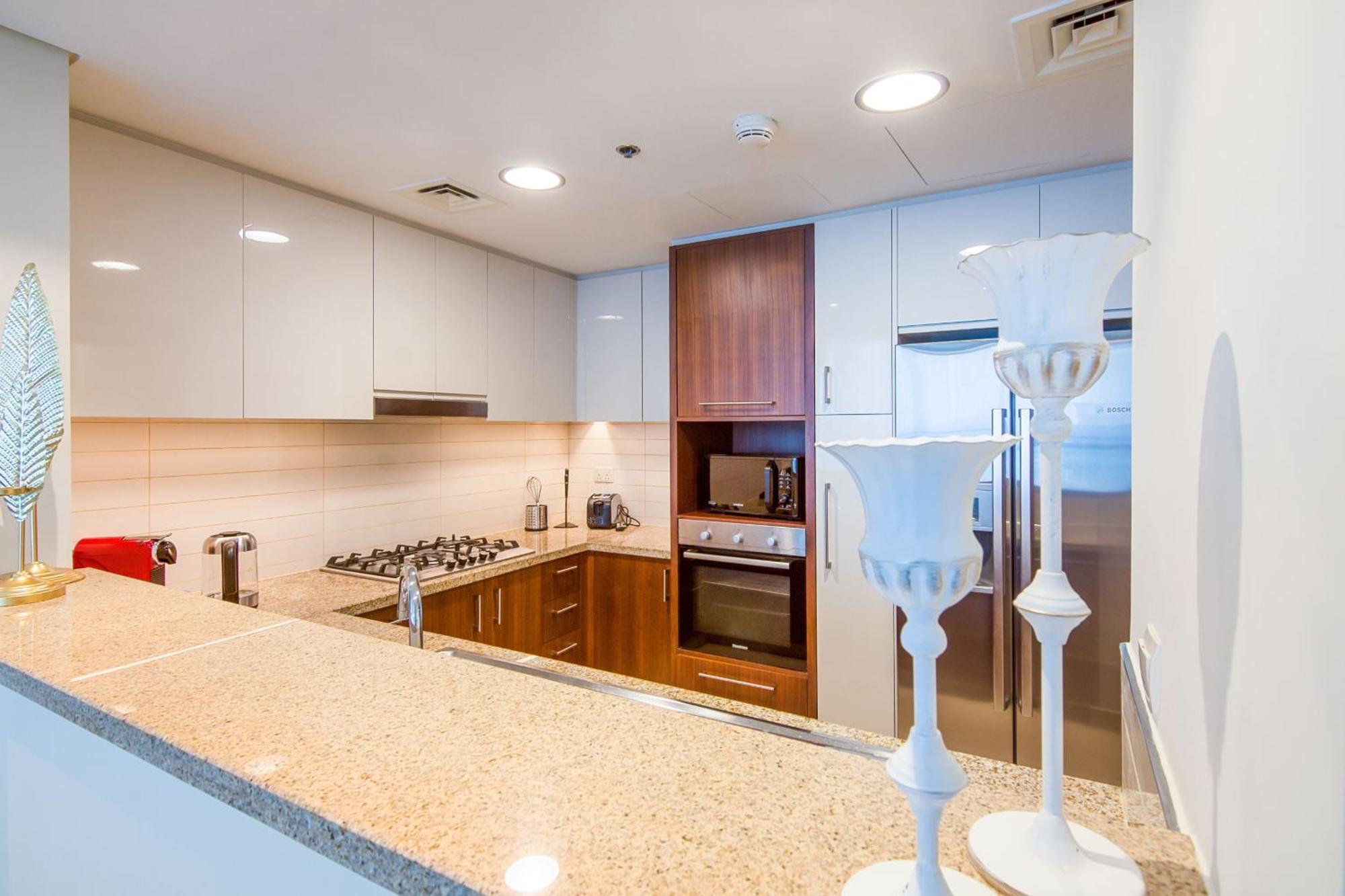 Elegant 2 Bedroom In Burj Vista, Downtown Dubaï