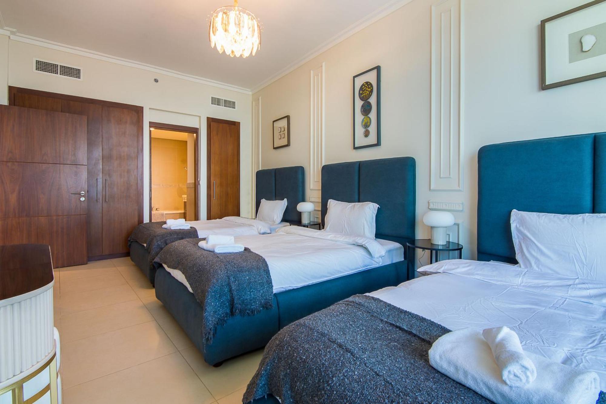 Elegant 2 Bedroom In Burj Vista, Downtown * Dubaï