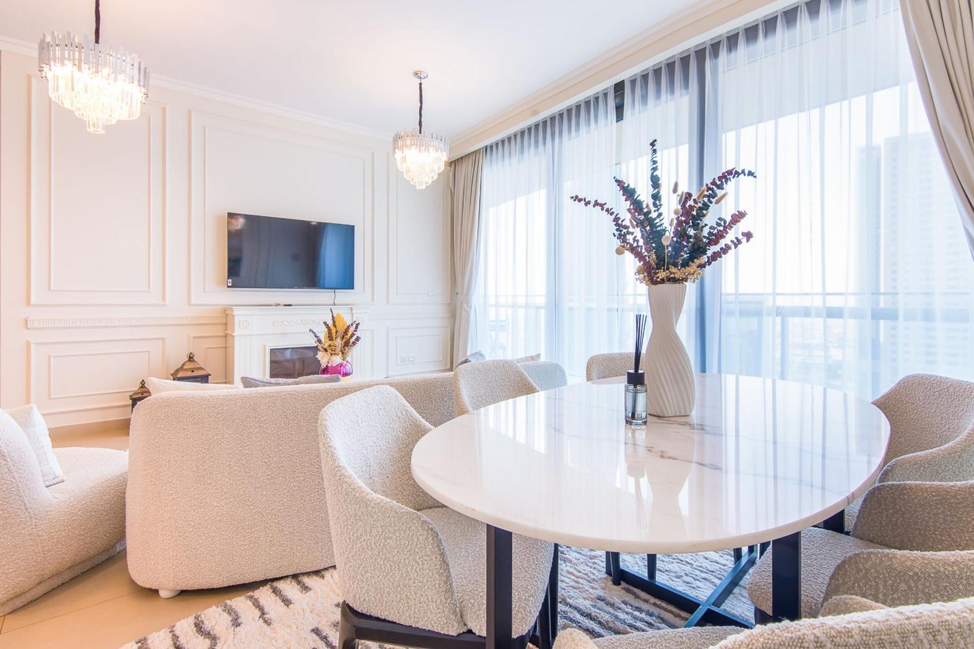 Elegant 2 Bedroom In Burj Vista, Downtown Appartement