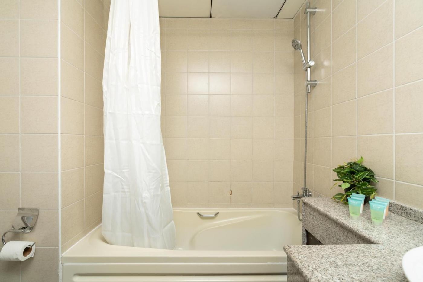 Opulent 1 Bedroom Marina View Appartement