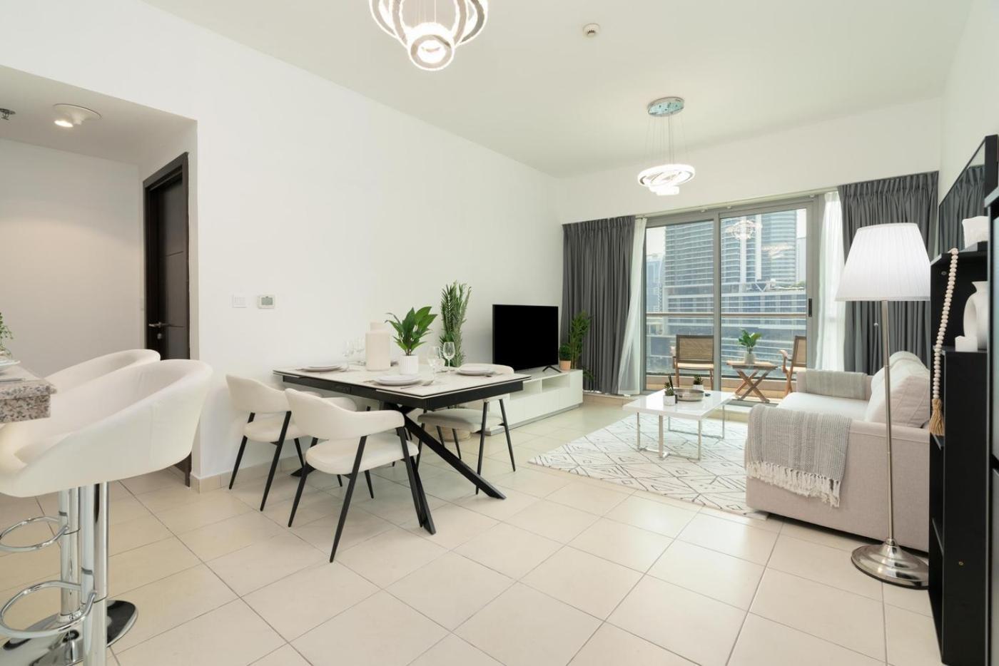 Opulent 1 Bedroom Marina View Appartement *