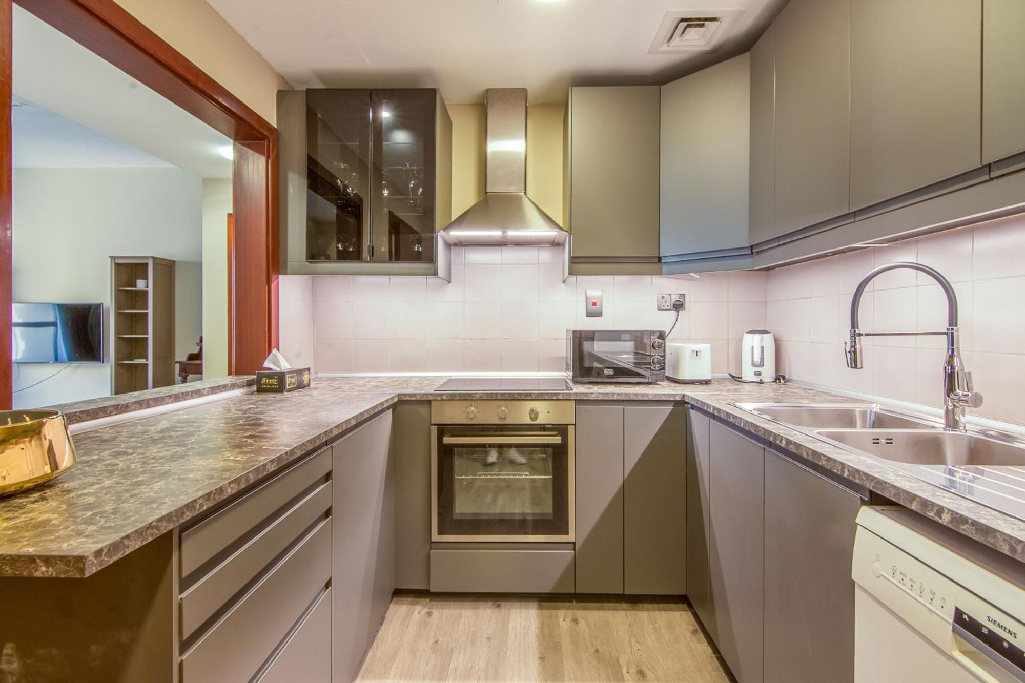 Two-bedroom With Balcony In Shams 4, Jbr