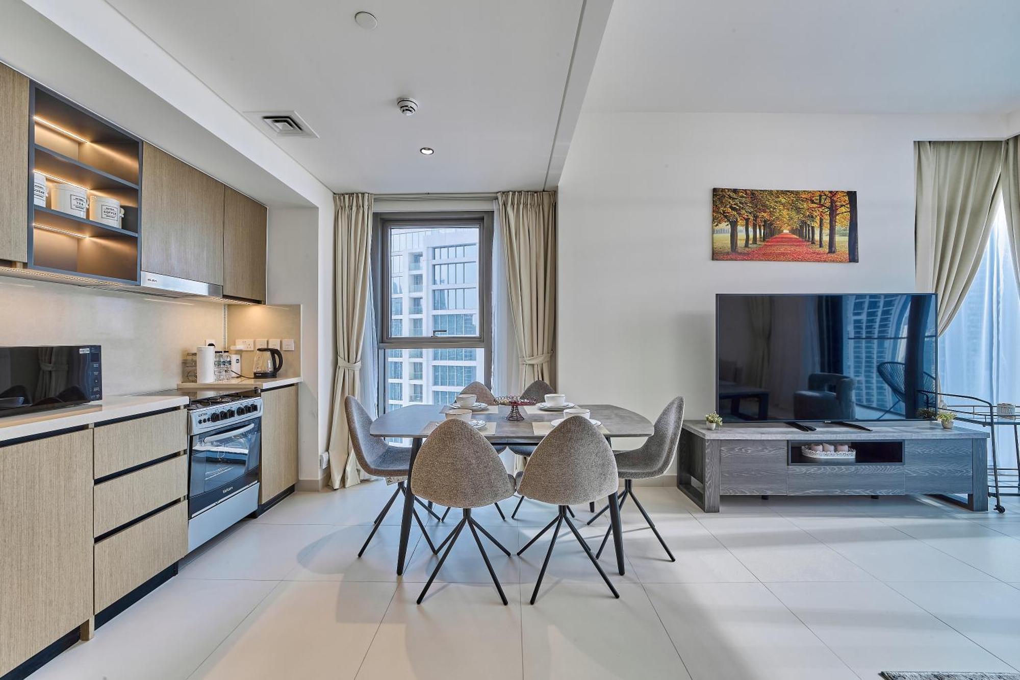 2br With Stunning Burj Khalifa & Fountain View *