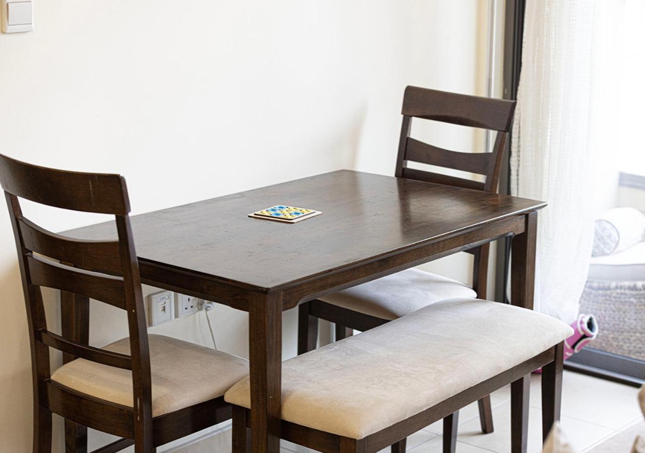 First Class In Heart Of Jbr, Steps To The - 121 Living * Dubai