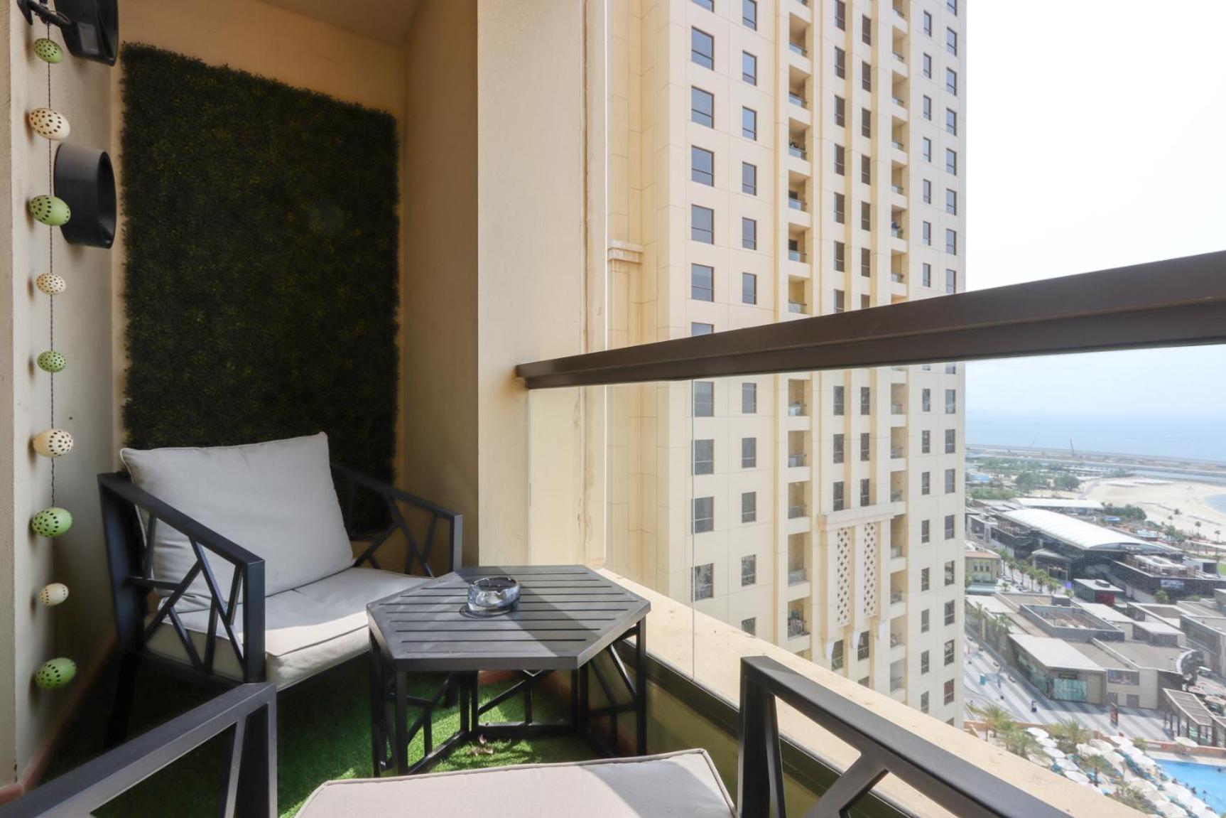 Upgraded With Full Sea View Rimal 5 - Entire 4 Bedroom - Access Apartamento Dubai