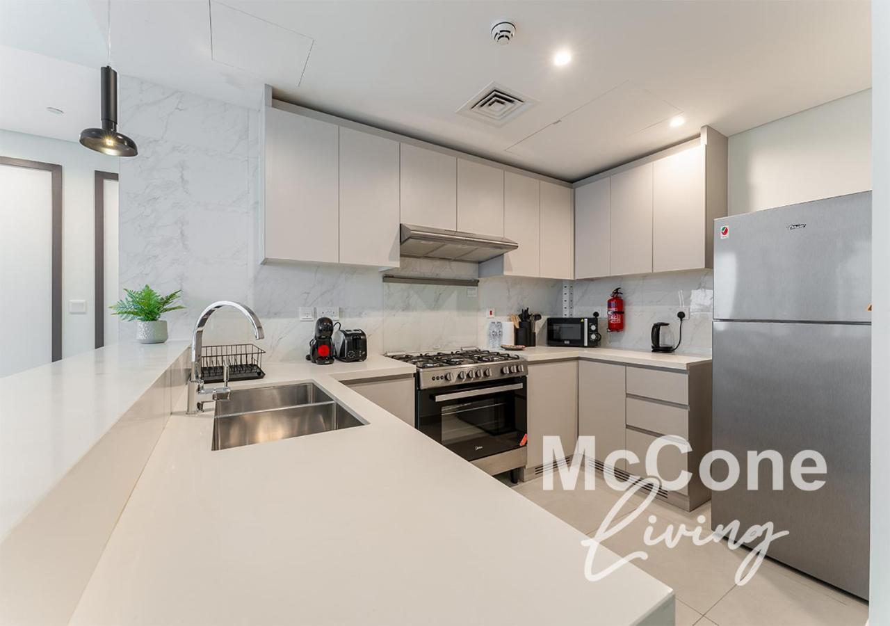 Stylish 1br In Wasl 1 With Balcony & Pool * Dubaï