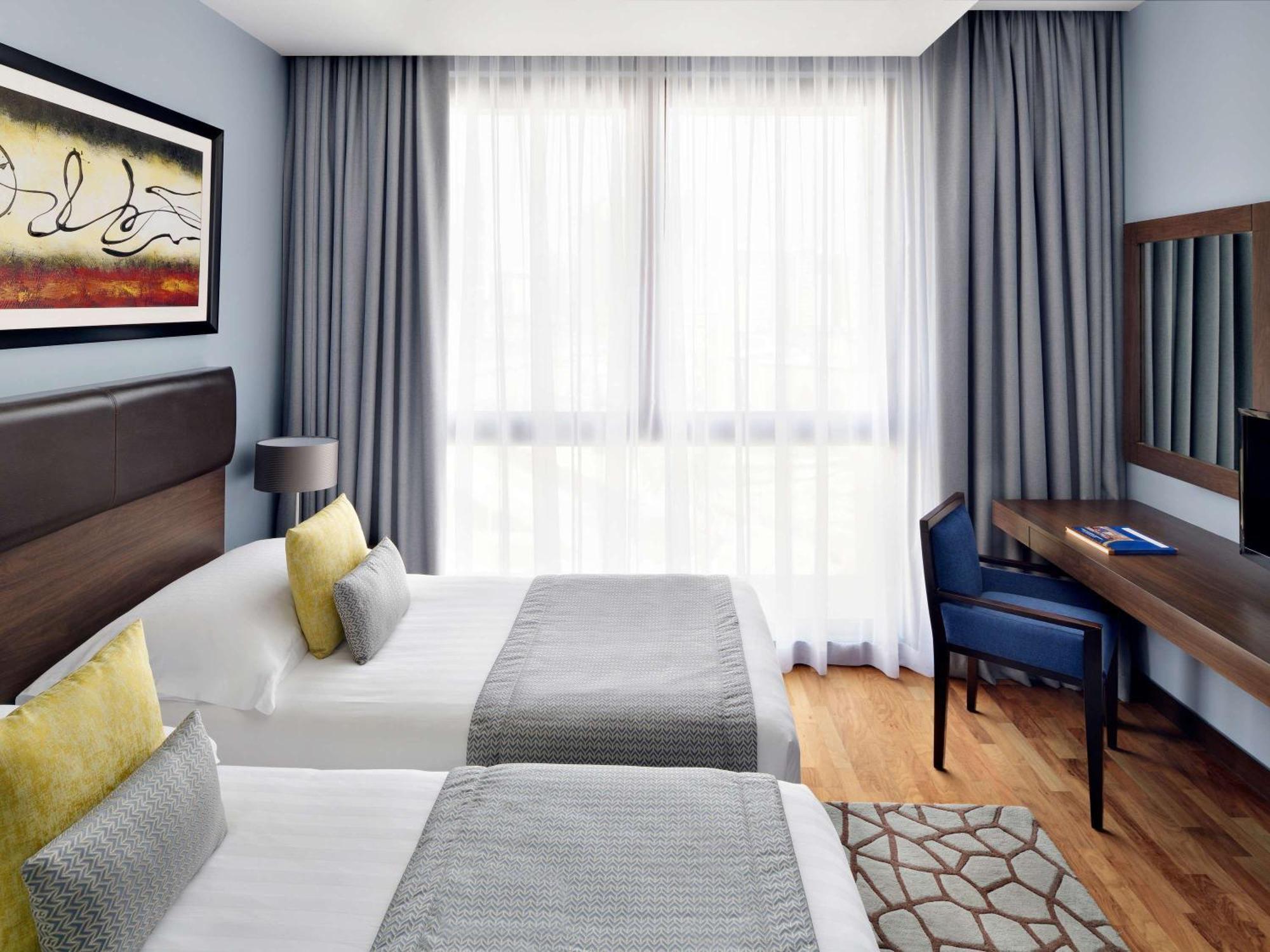 Mövenpick Al Mamzar Aparthotel