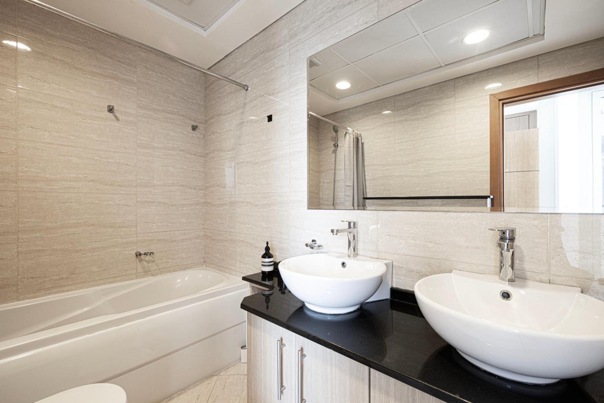 Capsule Experience Duplex - Panoramic Sea View - Nowmade La Marina * Dubái