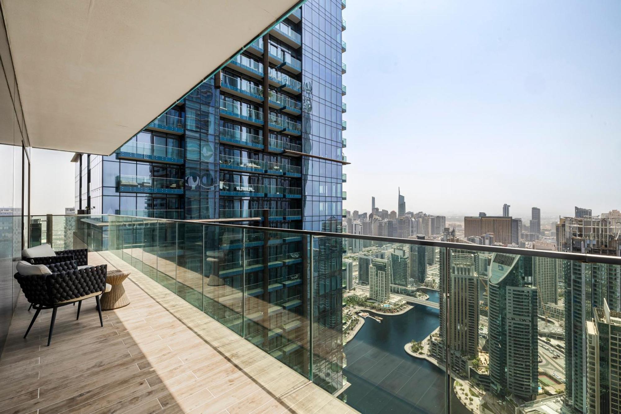 Lägenhet Fantastic 2beds High Floor Marina Gate 3 Dubai