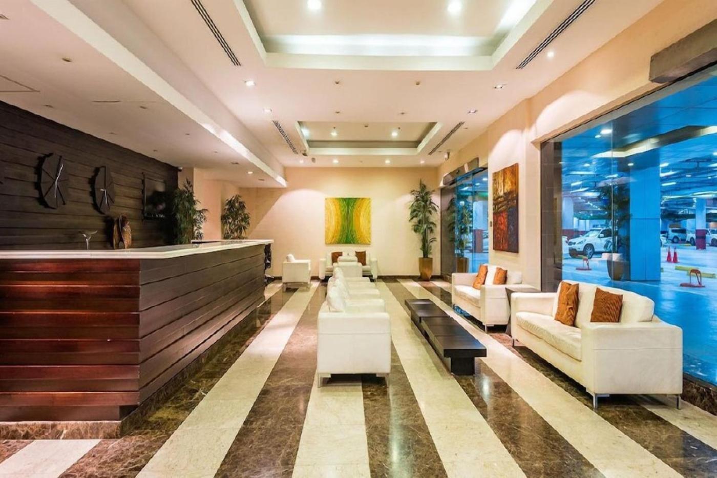 Breathtaking Full Sea View Luxury Lägenhet