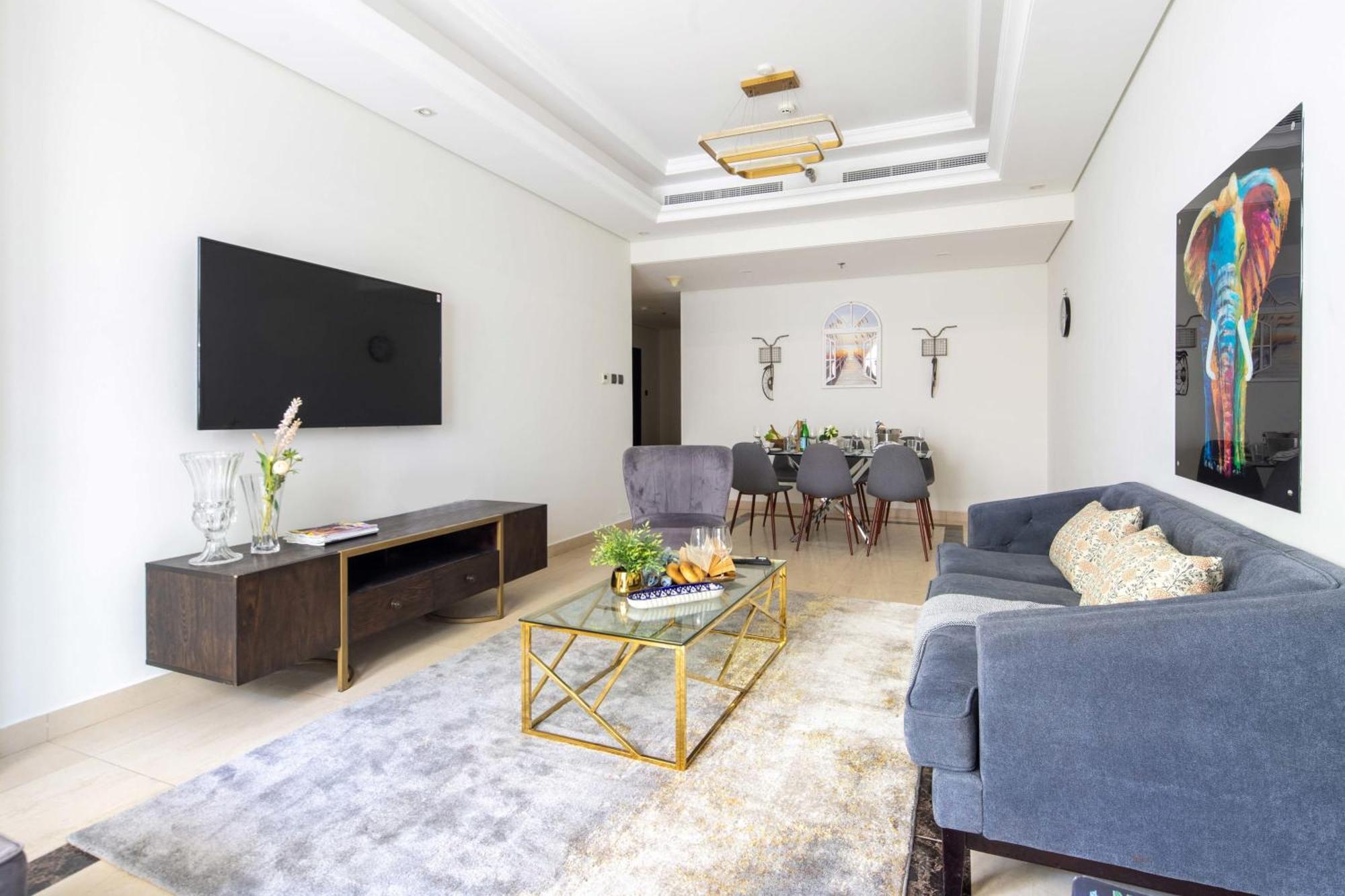 Frank Porter - Mon Reve Apartemen