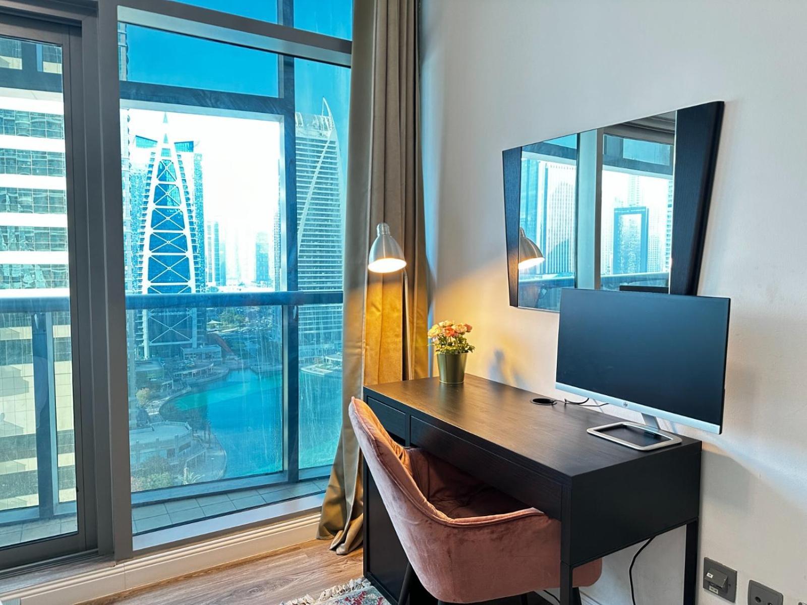 La Buena Vida Homes - Luxe 1bd, Boutique Full Lakeview 1m To Metro, & Almas Tower Apartment