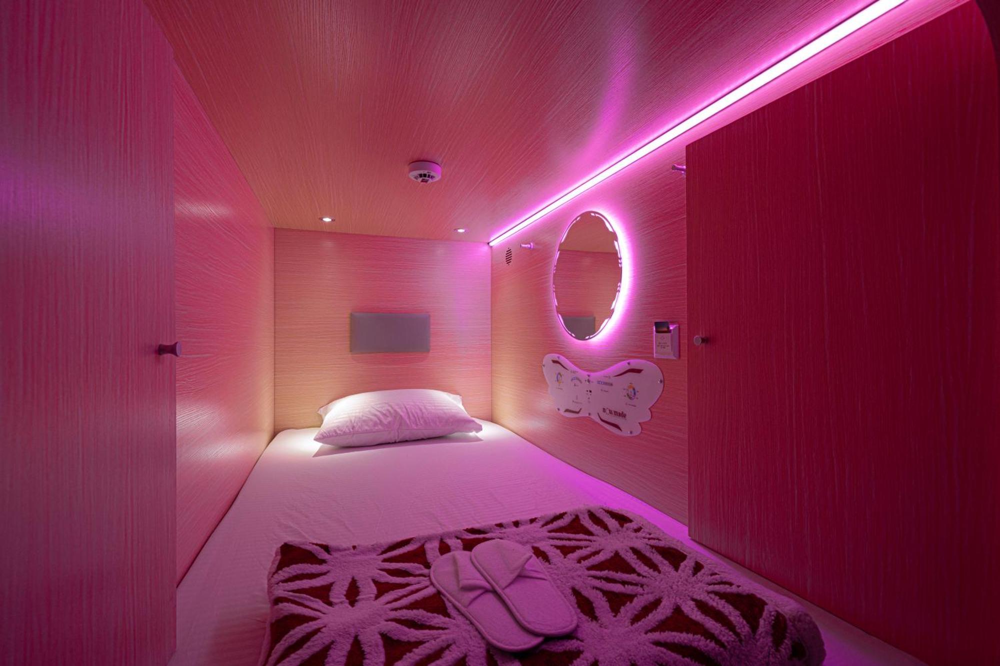 Hostal Capsule Experience Duplex - Panoramic Sea View - Nowmade La Marina *