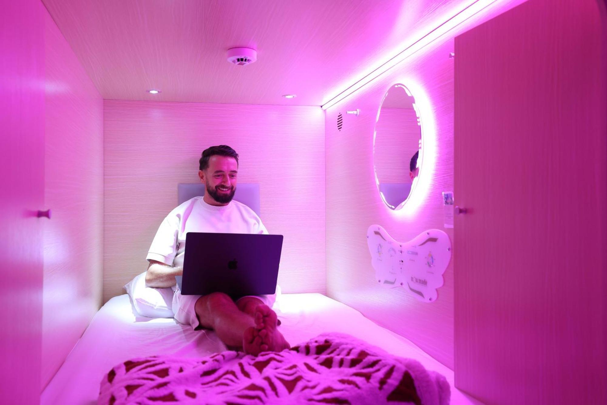 Hostal Capsule Experience Duplex - Panoramic Sea View - Nowmade La Marina