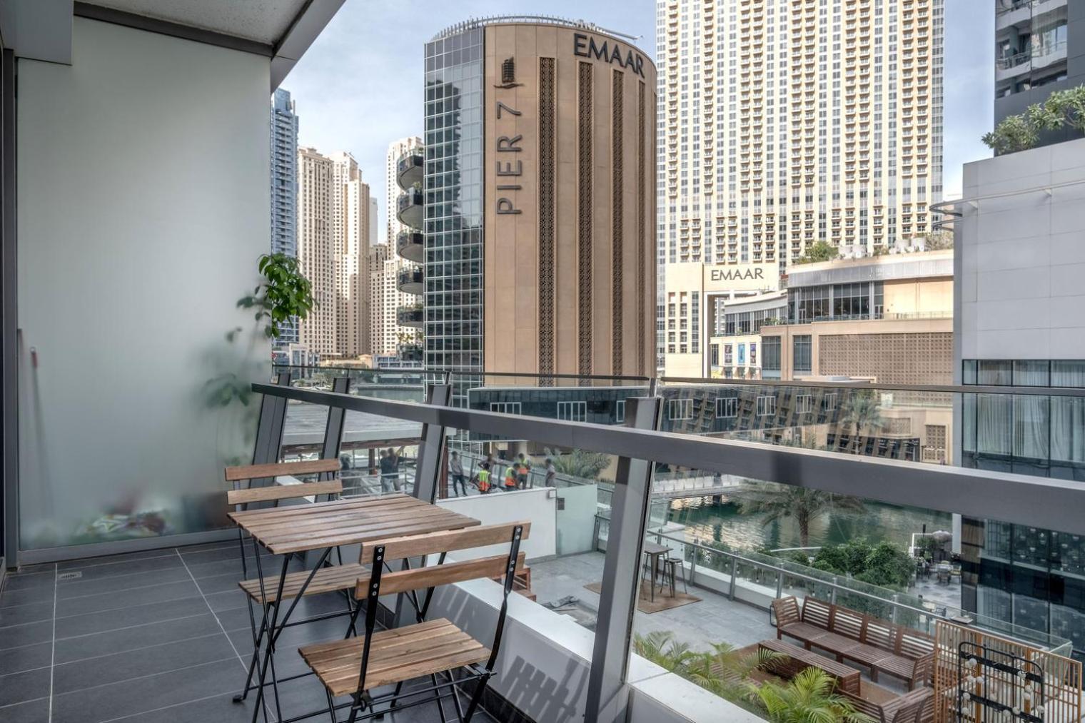 Blueground Silverene Tower B Pool Marina View Dxb-1438 Apartment